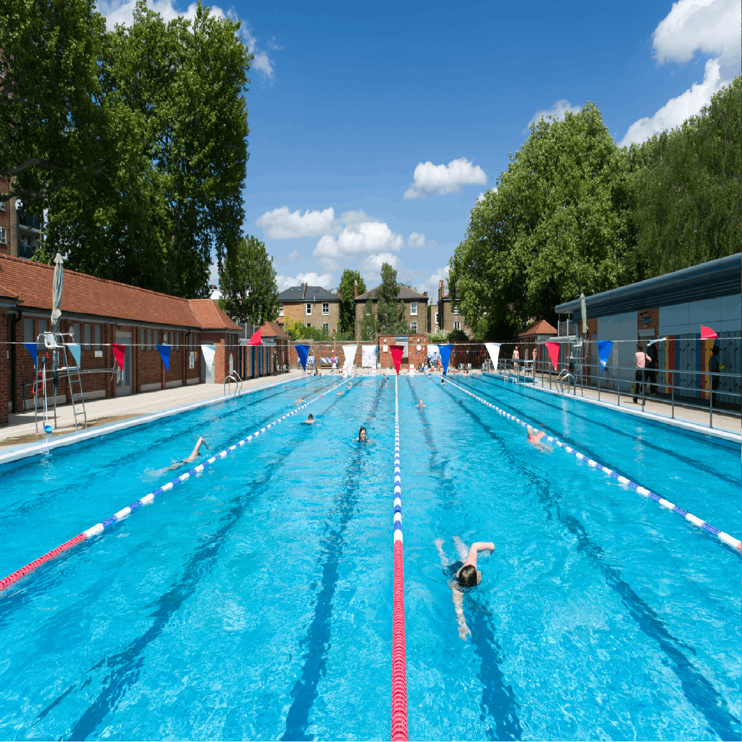 cover of episode Should there be more public pools around Ireland?