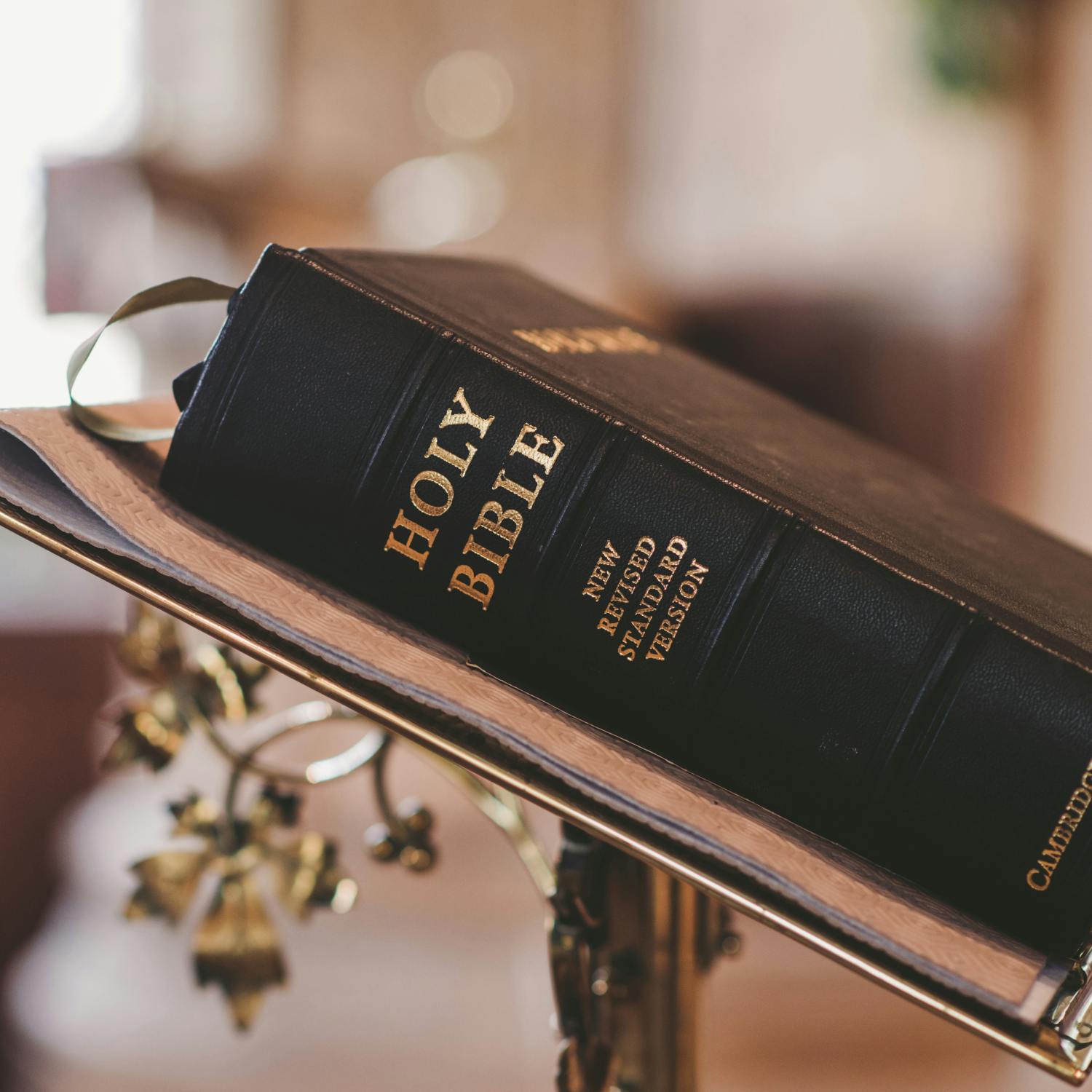 What’s behind the boom in Bible sales? episode artwork