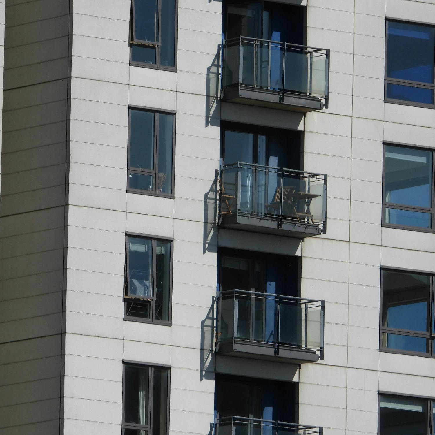 Do we need balconies on apartments? episode artwork