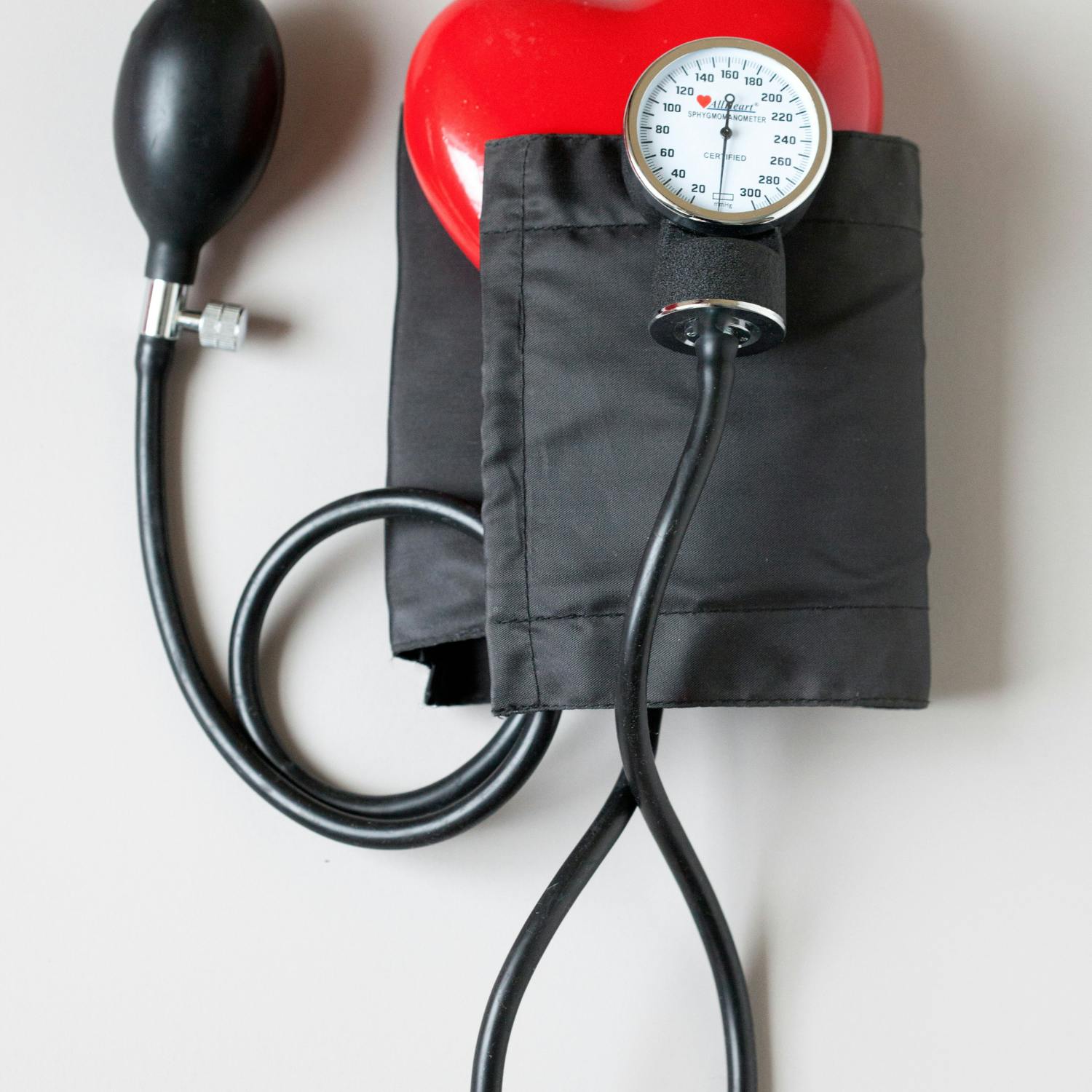 Keeping the car at home can have huge benefits for our health Keeping the car at home can have huge benefits for our health