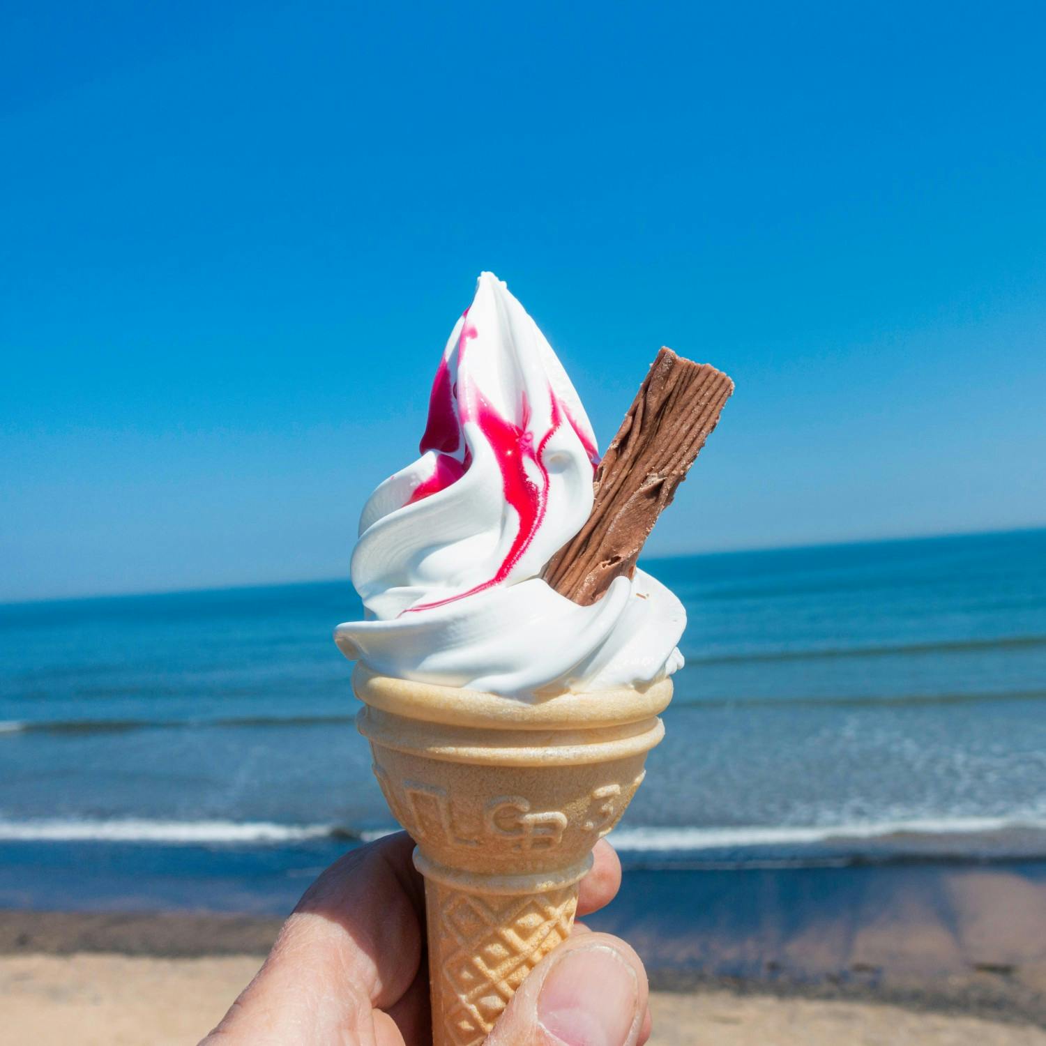 cover of episode The business of ice cream