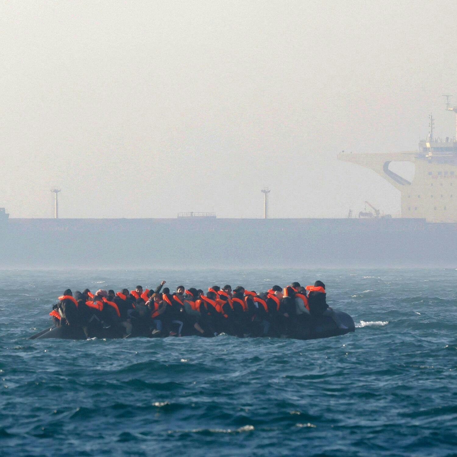 781 Small Boat Migrants Cross the English Channel In A Single Day