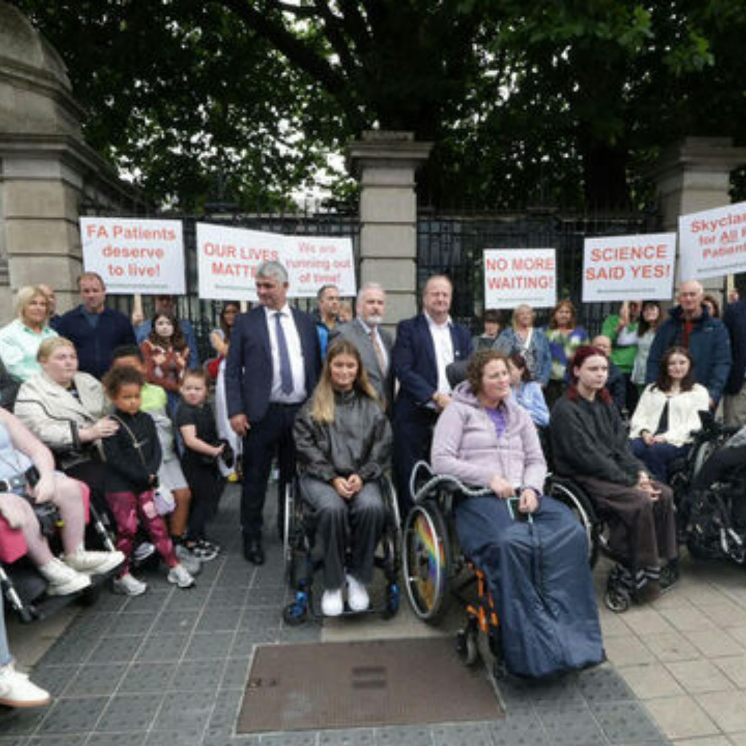 HSE approves the reimbursement of the drug Skyclarys for people with Friedreich's ataxia