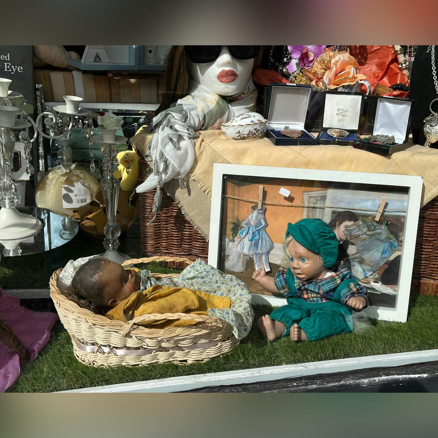 Does manifesting actually work? - Henry McKean Asks episode artwork