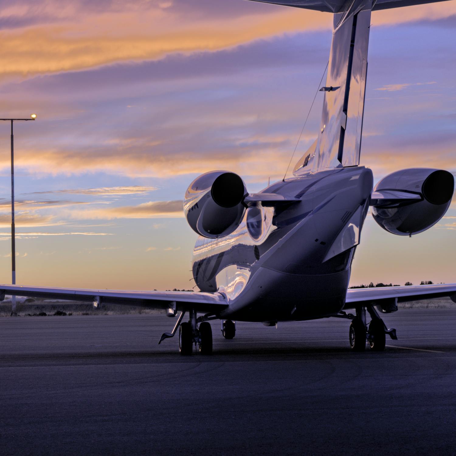 How to do Stuff: Flying on a private jet