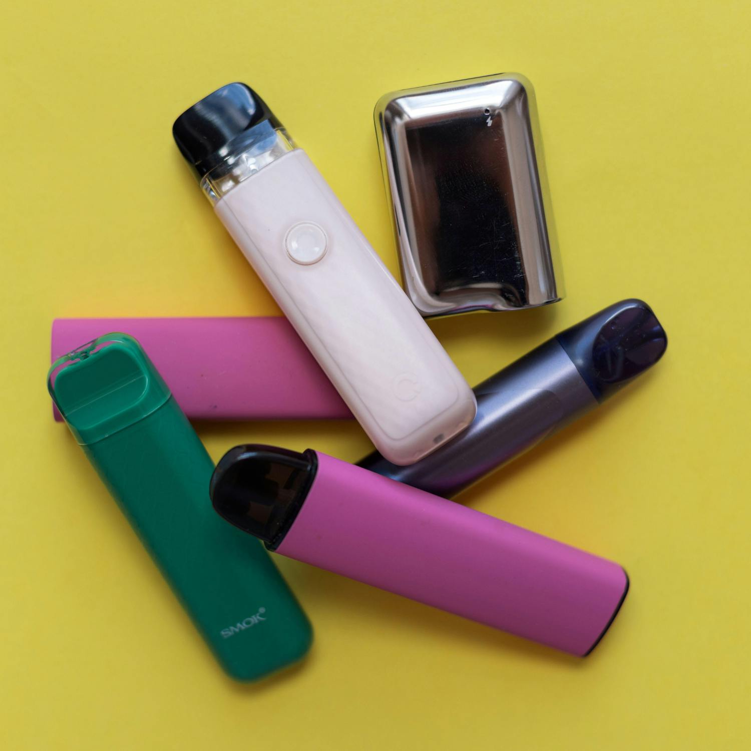 Riff: HSE has 'no capacity or funding' to help people quit vaping