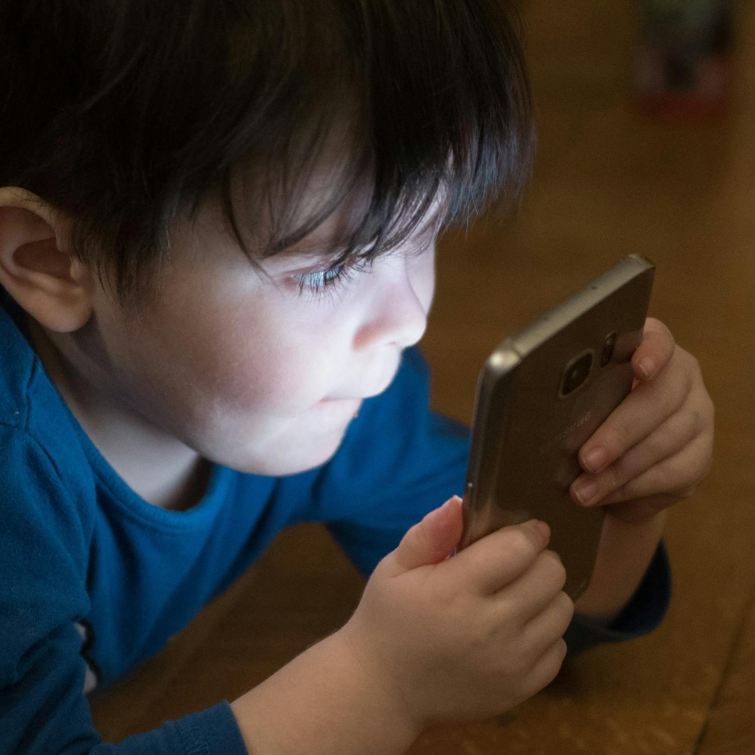 Kids Health Check: Screens impacting development