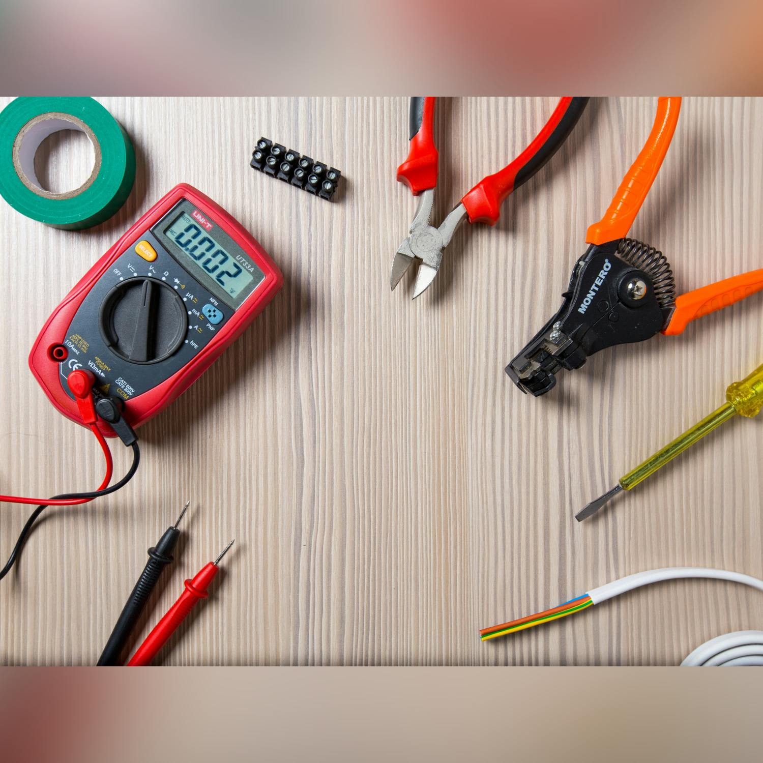 Should apprentices be paid the national minimum wage? Should apprentices be paid the national minimum wage?