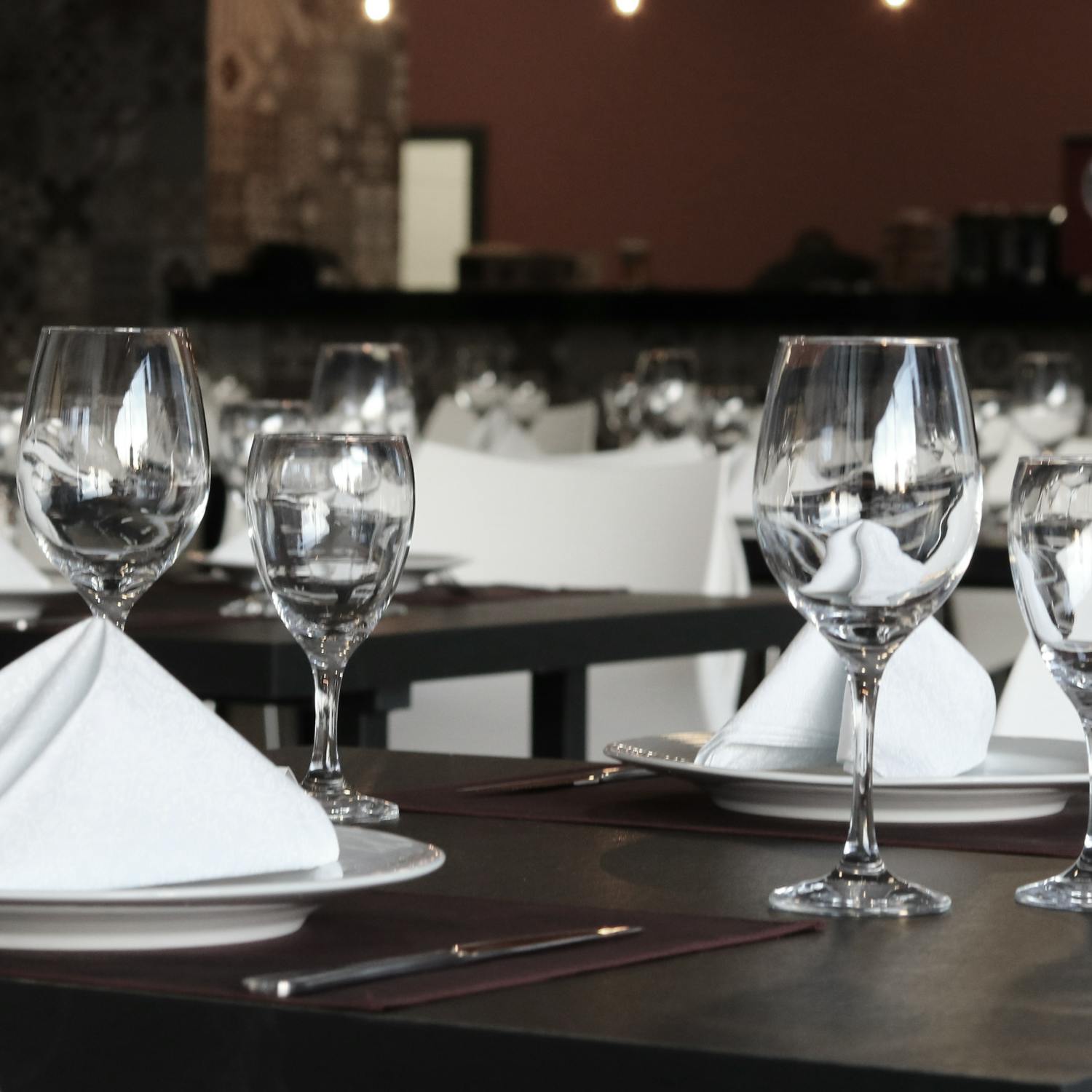 How much damage do restaurants get from bad reviews?