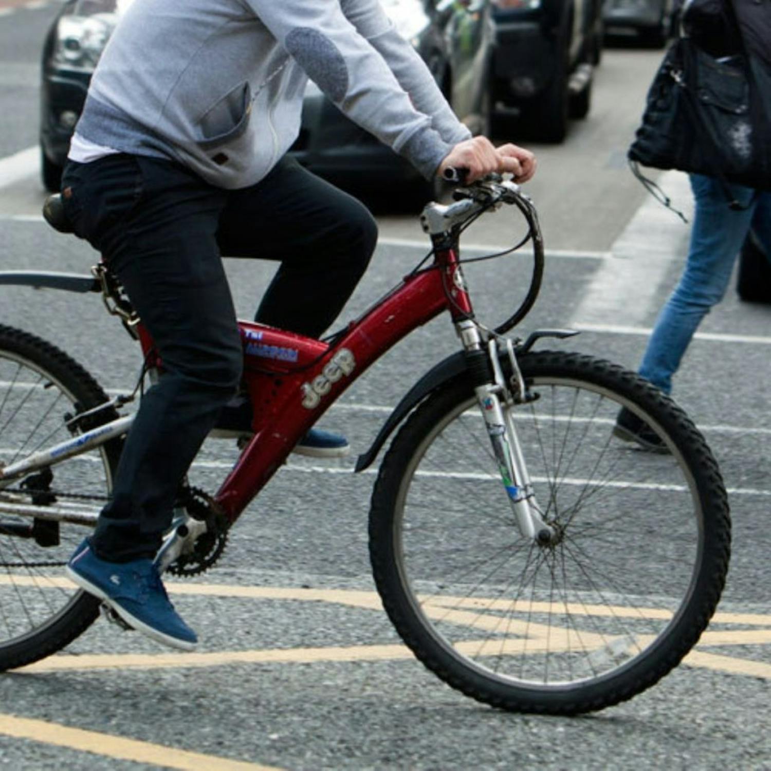 How can we make our cities safer and better for cycling? episode artwork