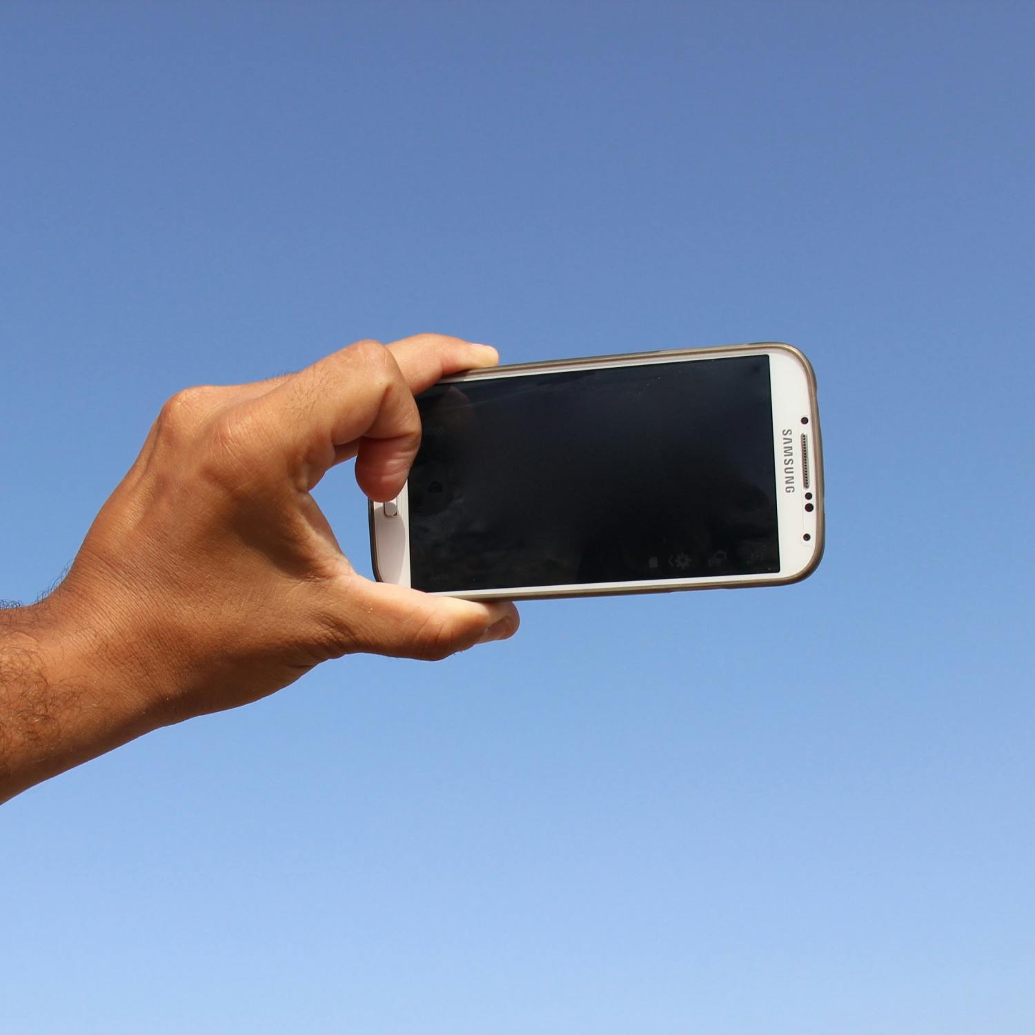 How to do Stuff: Taking the perfect selfie