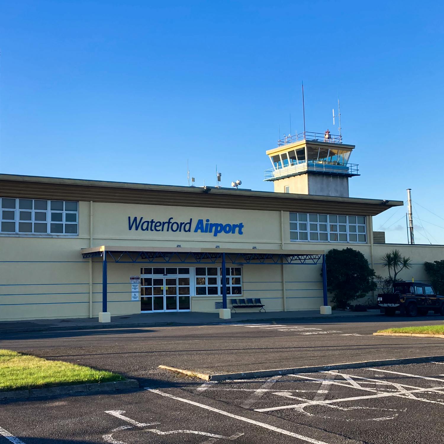 Plane crash in Waterford - what we know Plane crash in Waterford - what we know