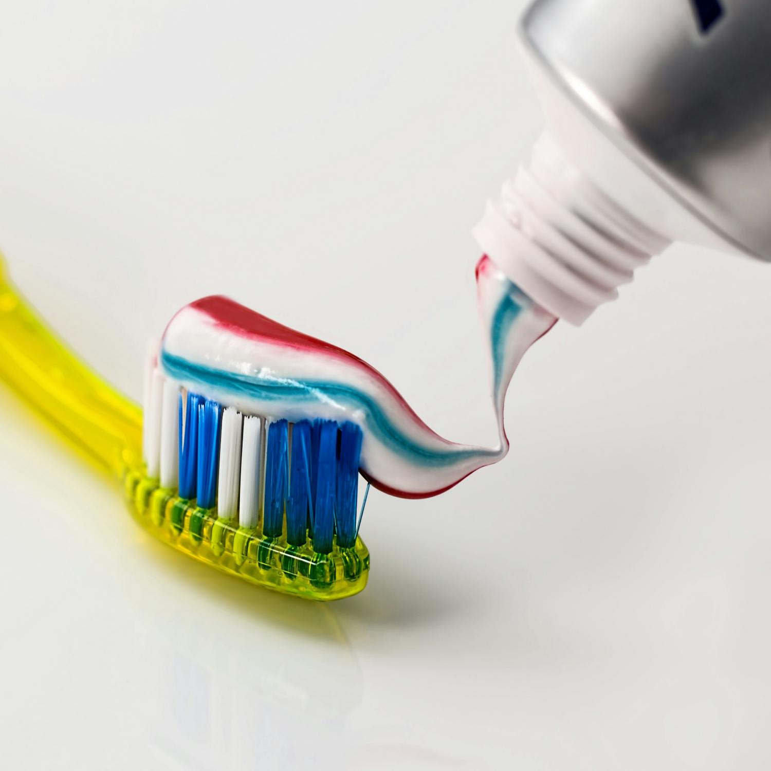 Can brushing your teeth fight dementia? episode artwork