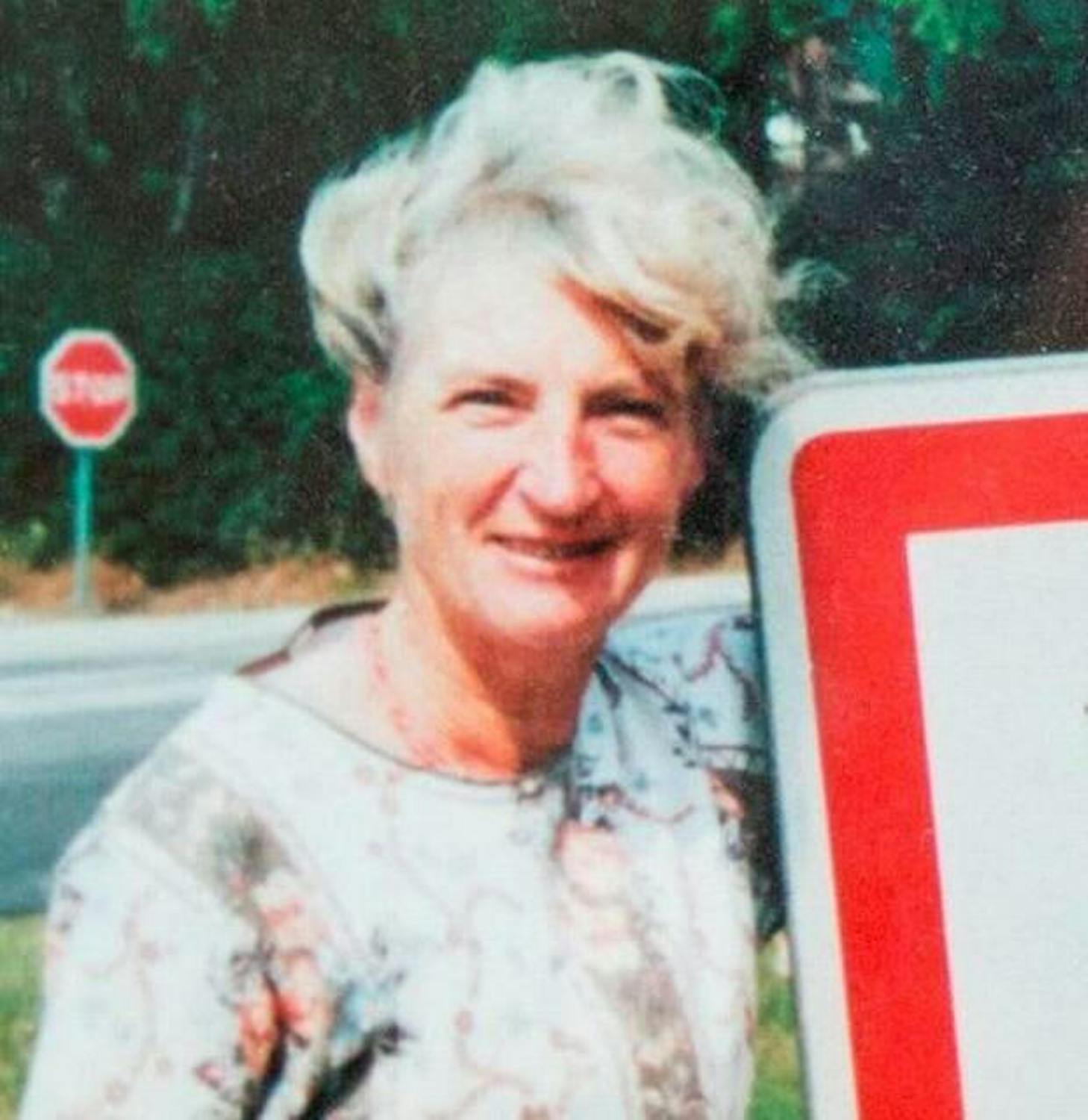 cover of episode 57 - Unsolved: The murder of Grace Livingstone