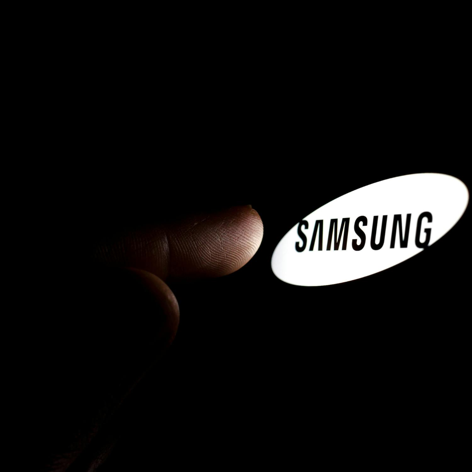 cover of episode Samsung is the biggest smartphone maker in the world