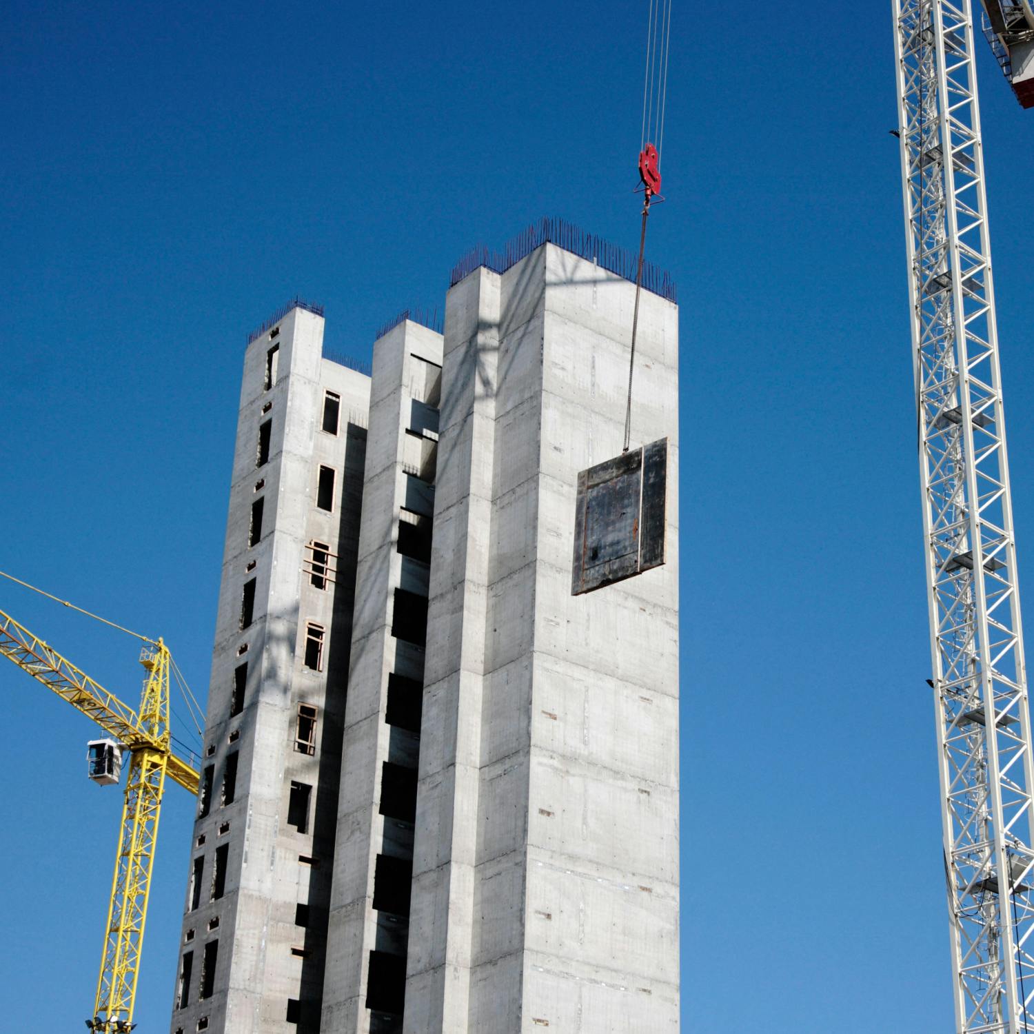 Empty commercial units - Bairbre Holmes Reports