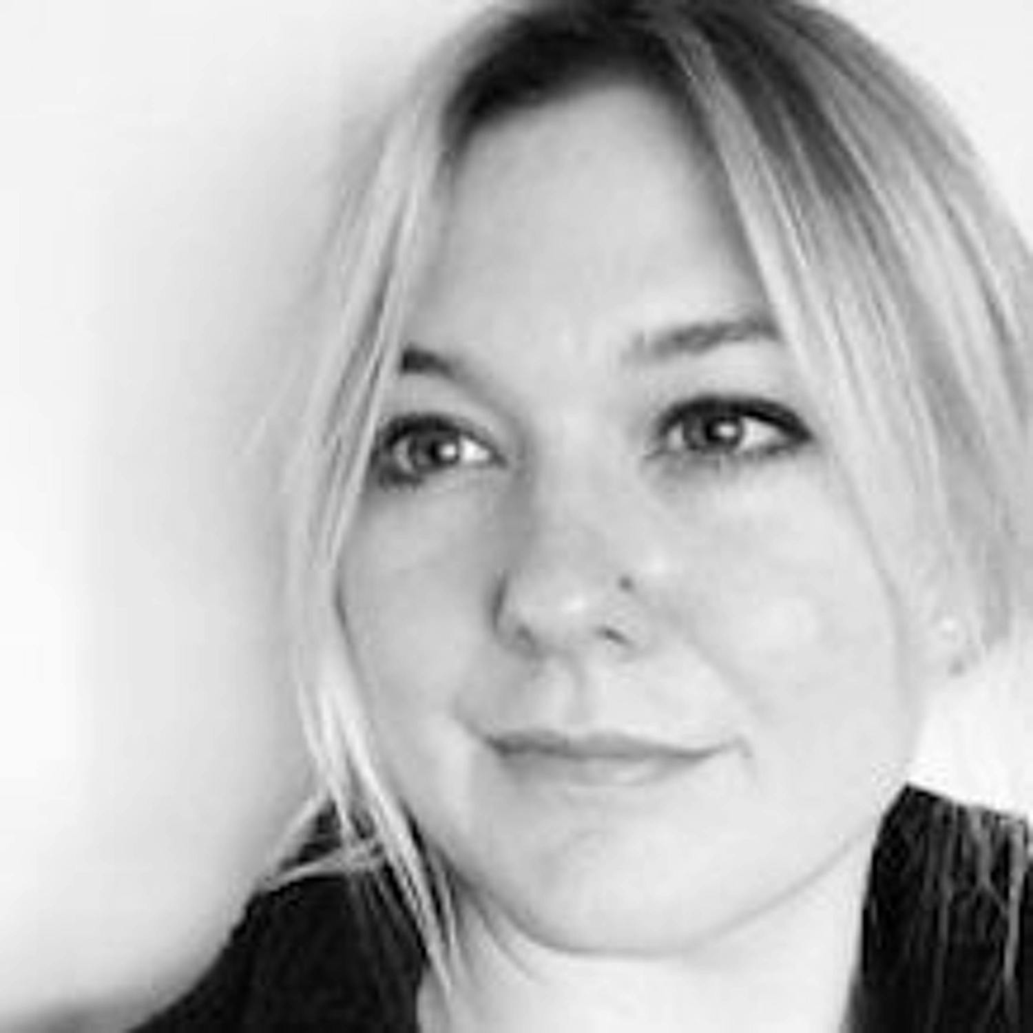 Bonus Episode: Women supporting women with the founder of Our Mala Emily Brett