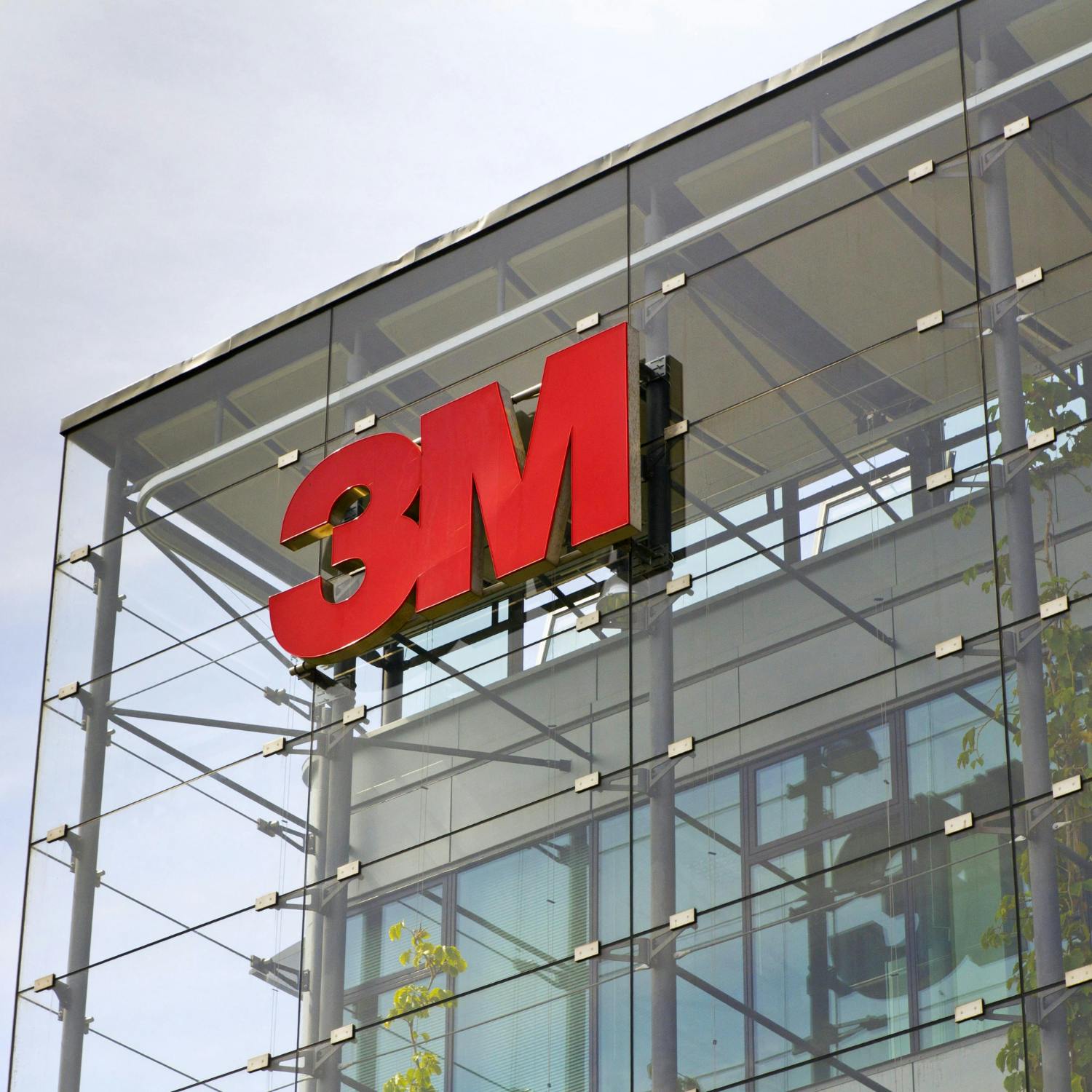 Australian Government is suing US consumer goods giant 3M