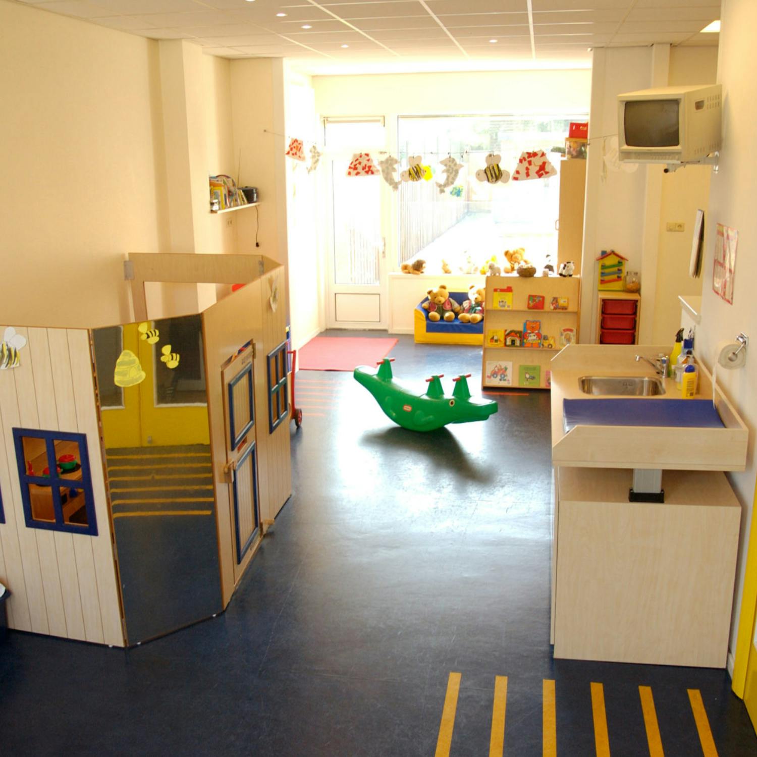 Childcare providers closing over staff shortages - parent impact