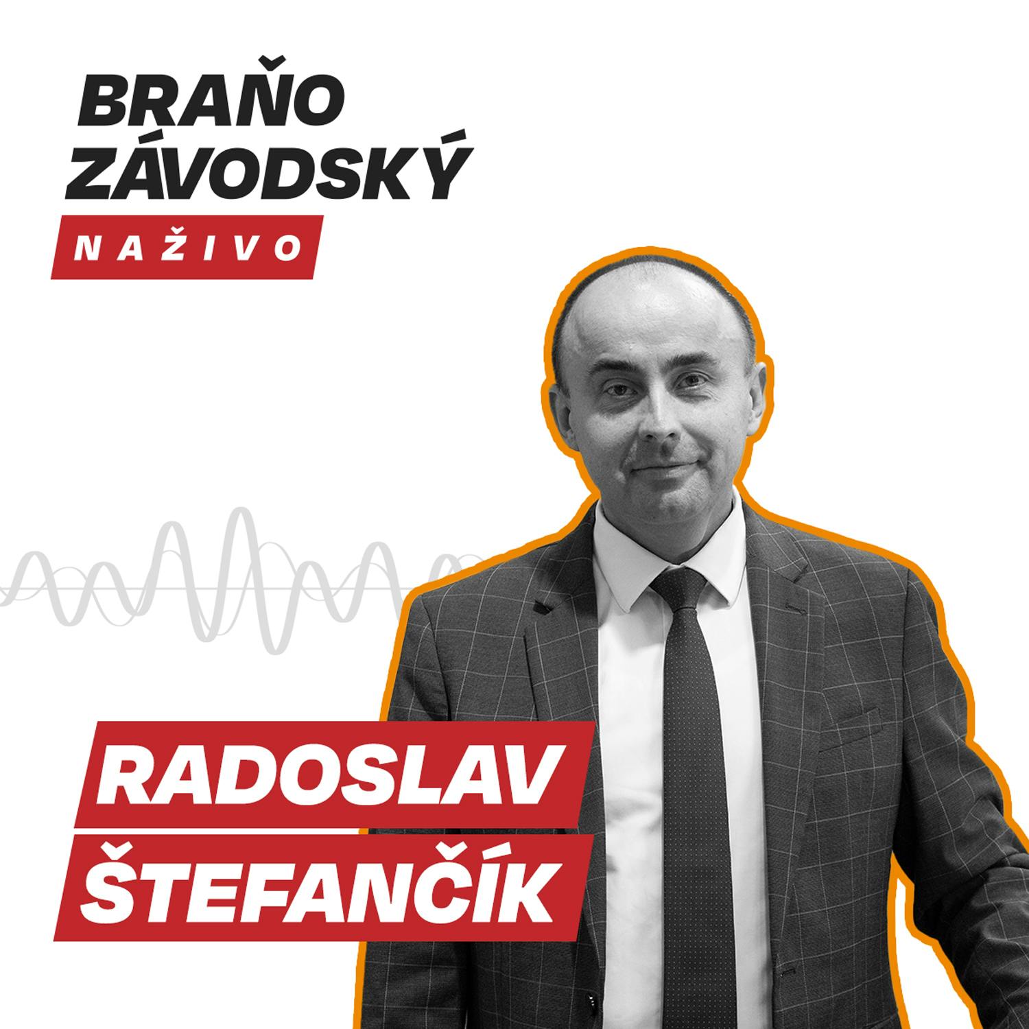 Politológ Štefančík: Vojna v polícii po nástupe ministra Šutaja Eštoka pokračuje