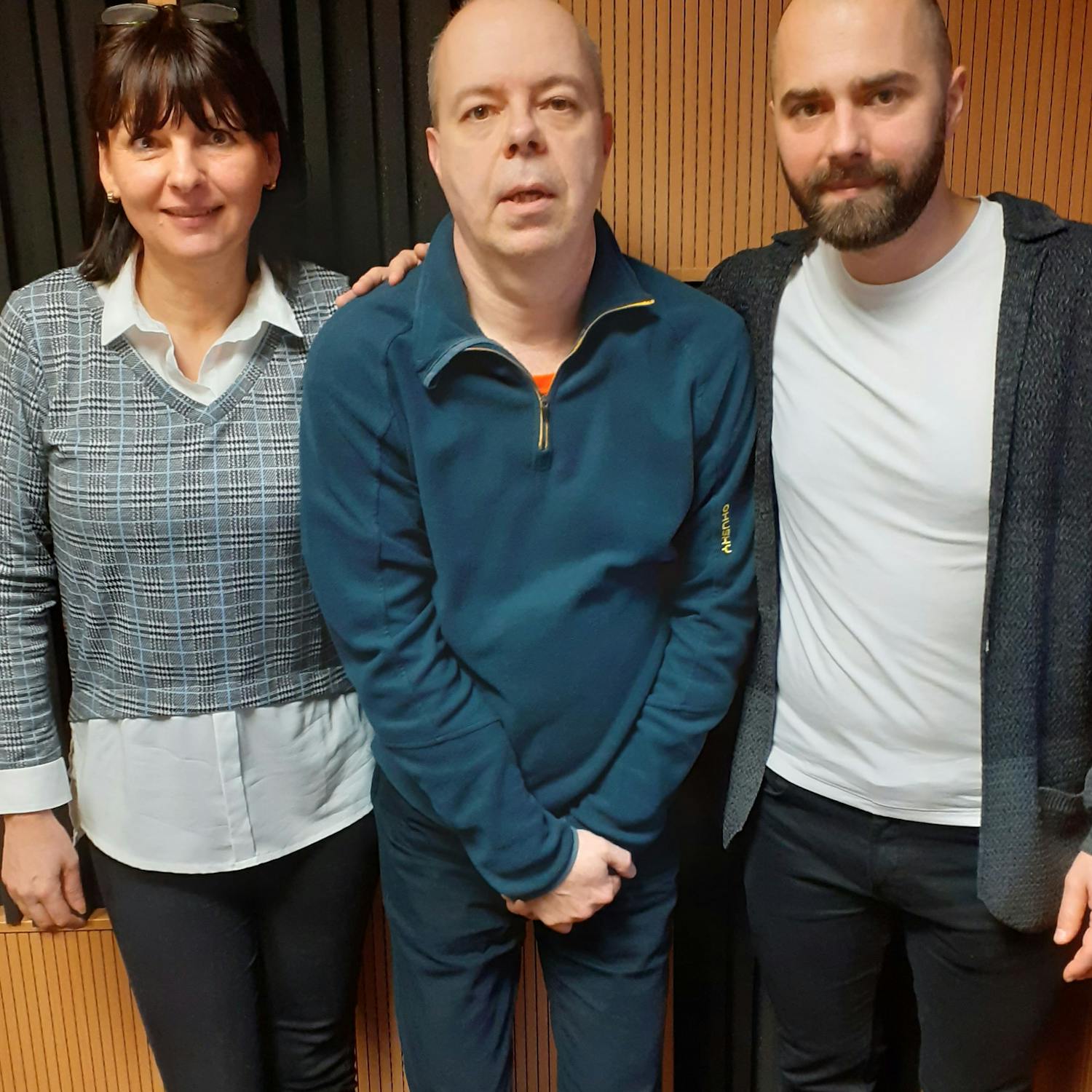 Čo robiť s kolegyňou, či kolegom, ktorý to s parfémom preháňa?