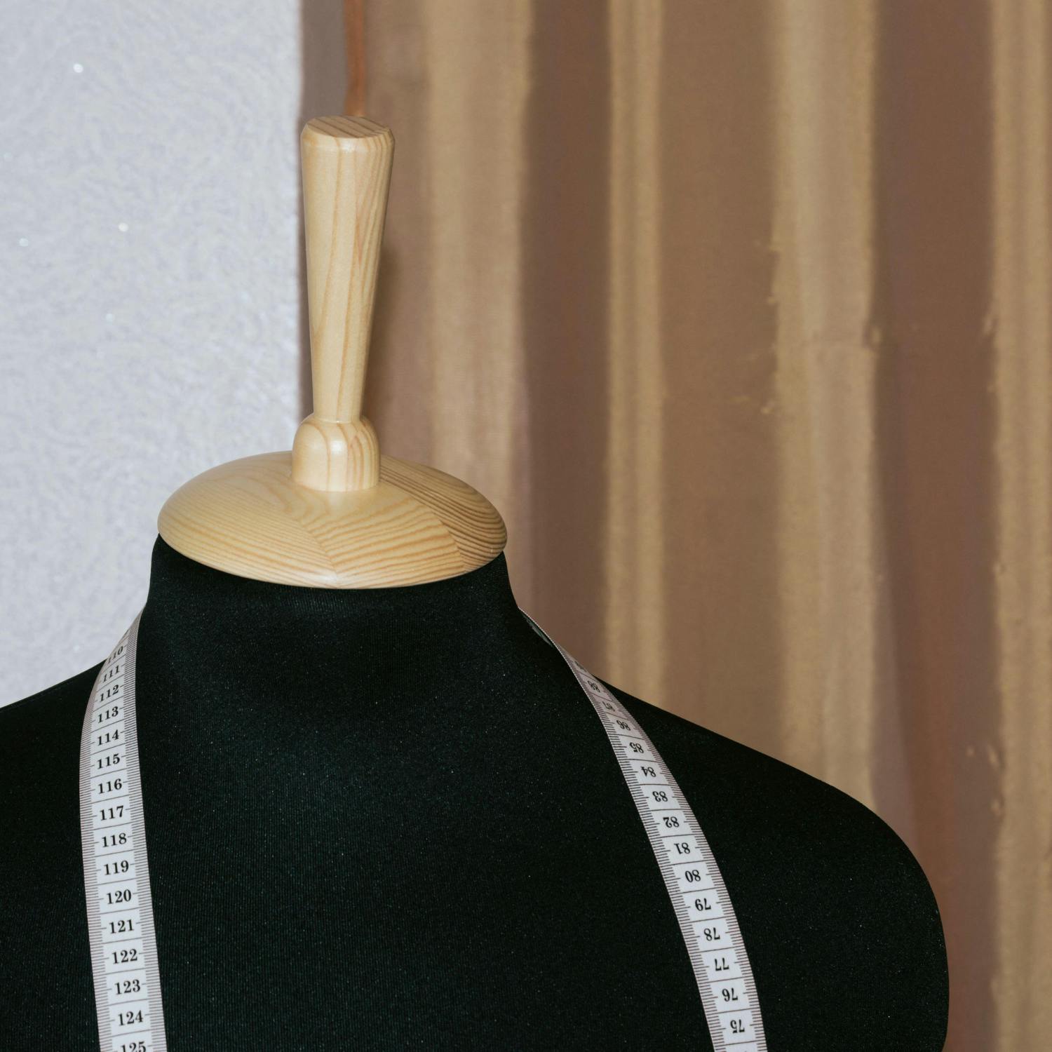 Has fashion become uniform-like and bland?