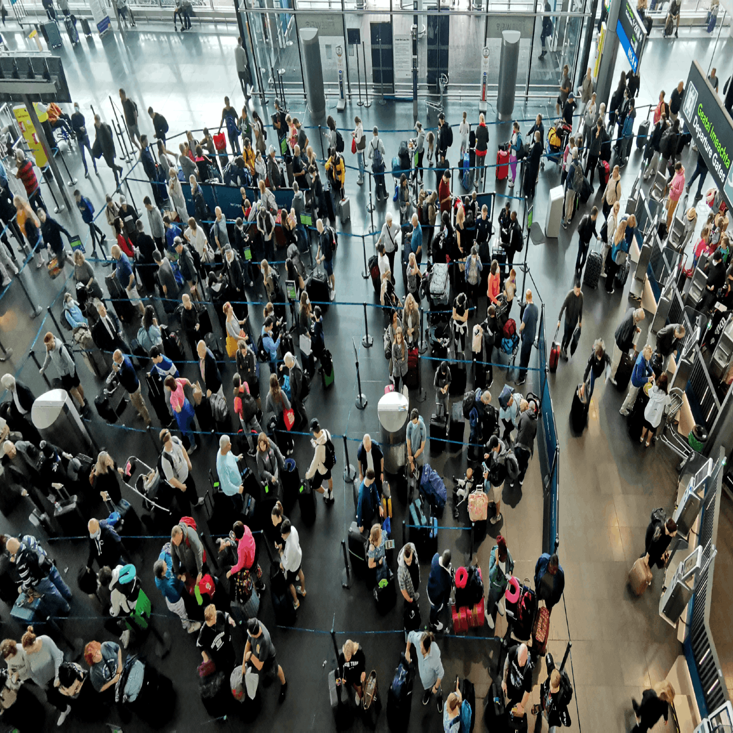 cover of episode Chaos continues at Dublin Airport