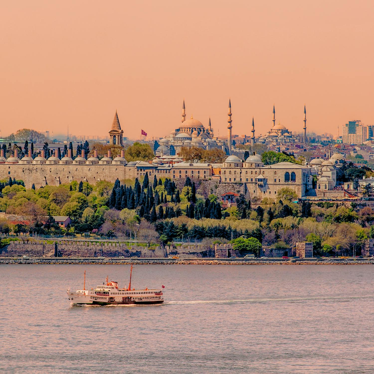 The Ultimate Guide: Istanbul episode artwork