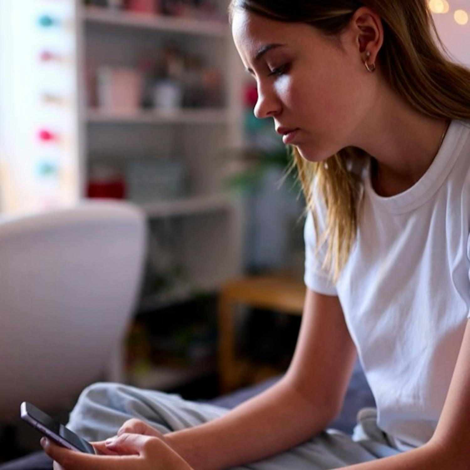 Research shows girls not as exposed to toxic content as boys