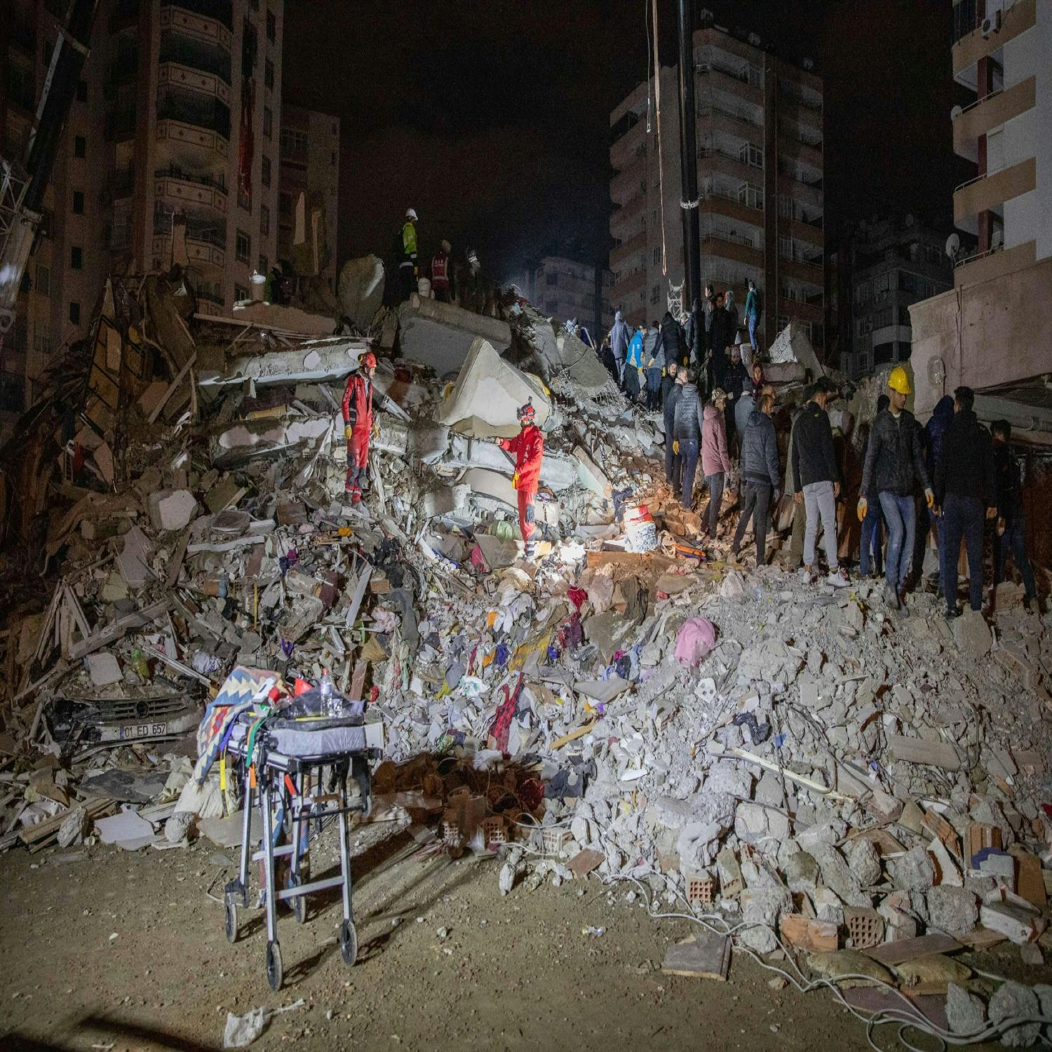 Earthquake has left devastation in Turkey – The Pat Kenny Show ...