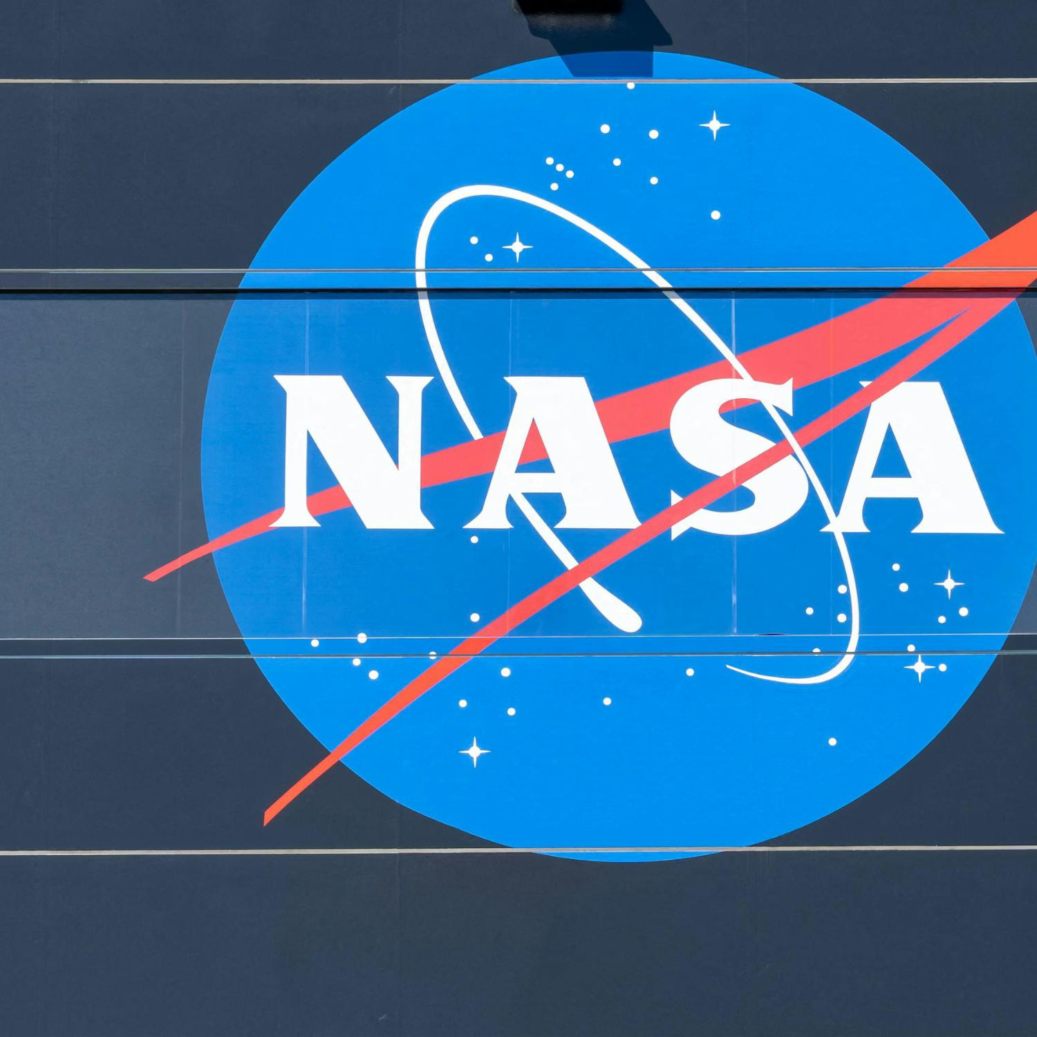 NASA fails to save its sinking telescope in space