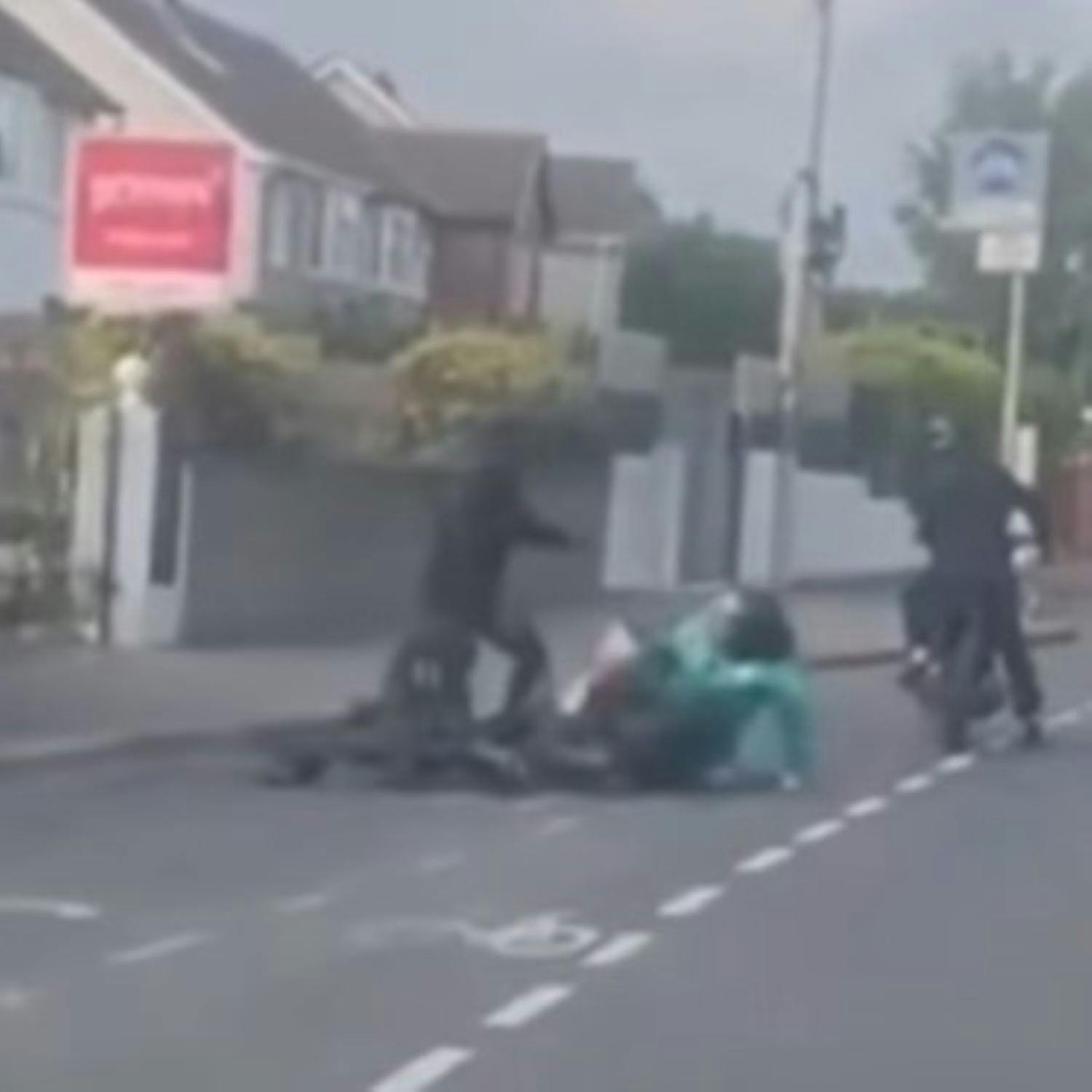 Exclusive - We Talk to Deliveroo Driver Who Was Attacked on Malahide Rd. by Scrotes Armed with Angle Grinder