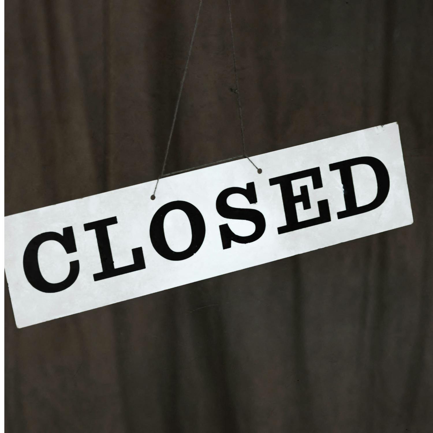 Carlow schools close after threatening  email messages