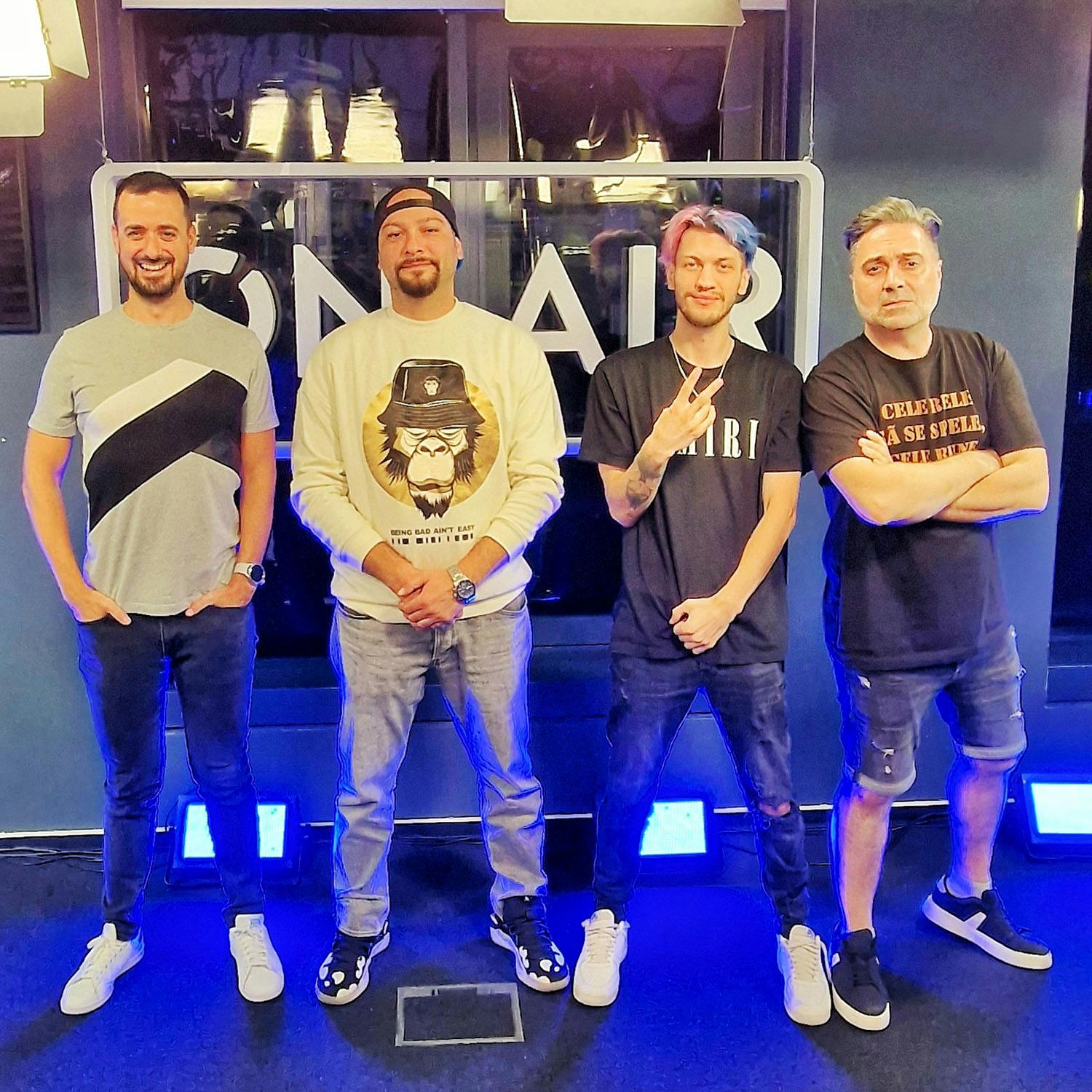 Kiss Kiss in the Mix cu DJ Yaang & OLiX