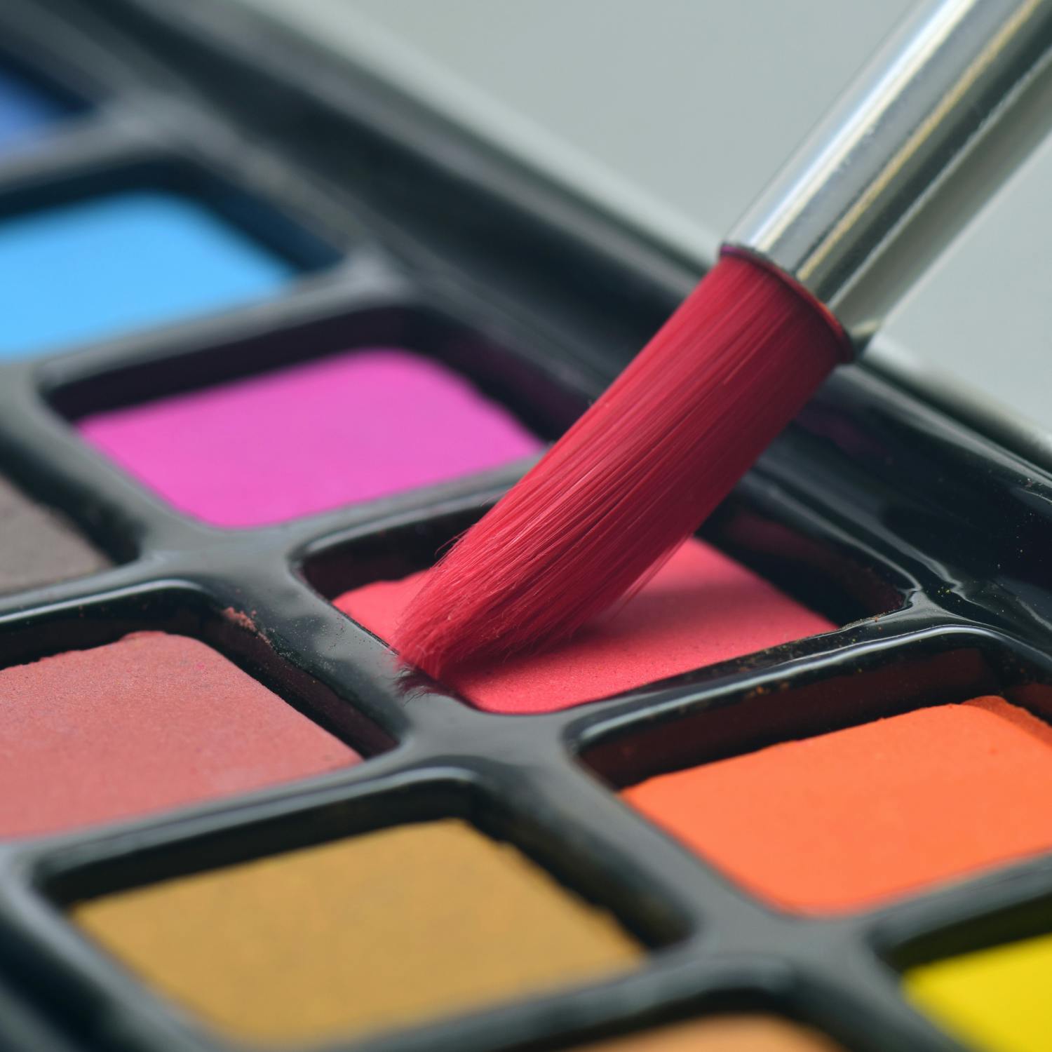 The Home Squad: Choosing Colours