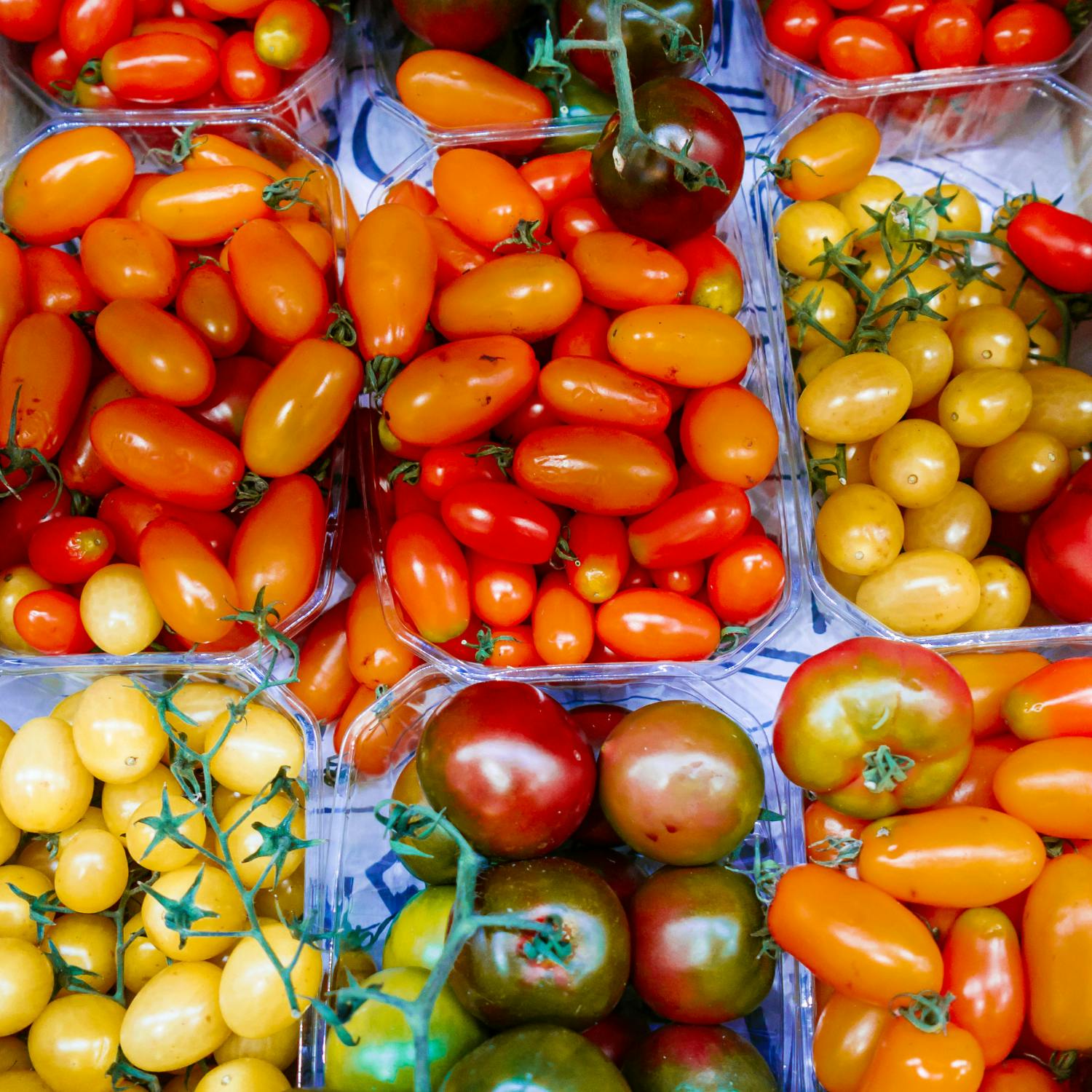 Why You Could See Bare Shelves In Your Supermarket’s Fruit And Veg Aisle