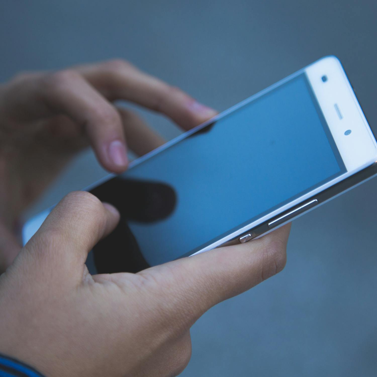 Are we ‘phone zombies’? Are we ‘phone zombies’?