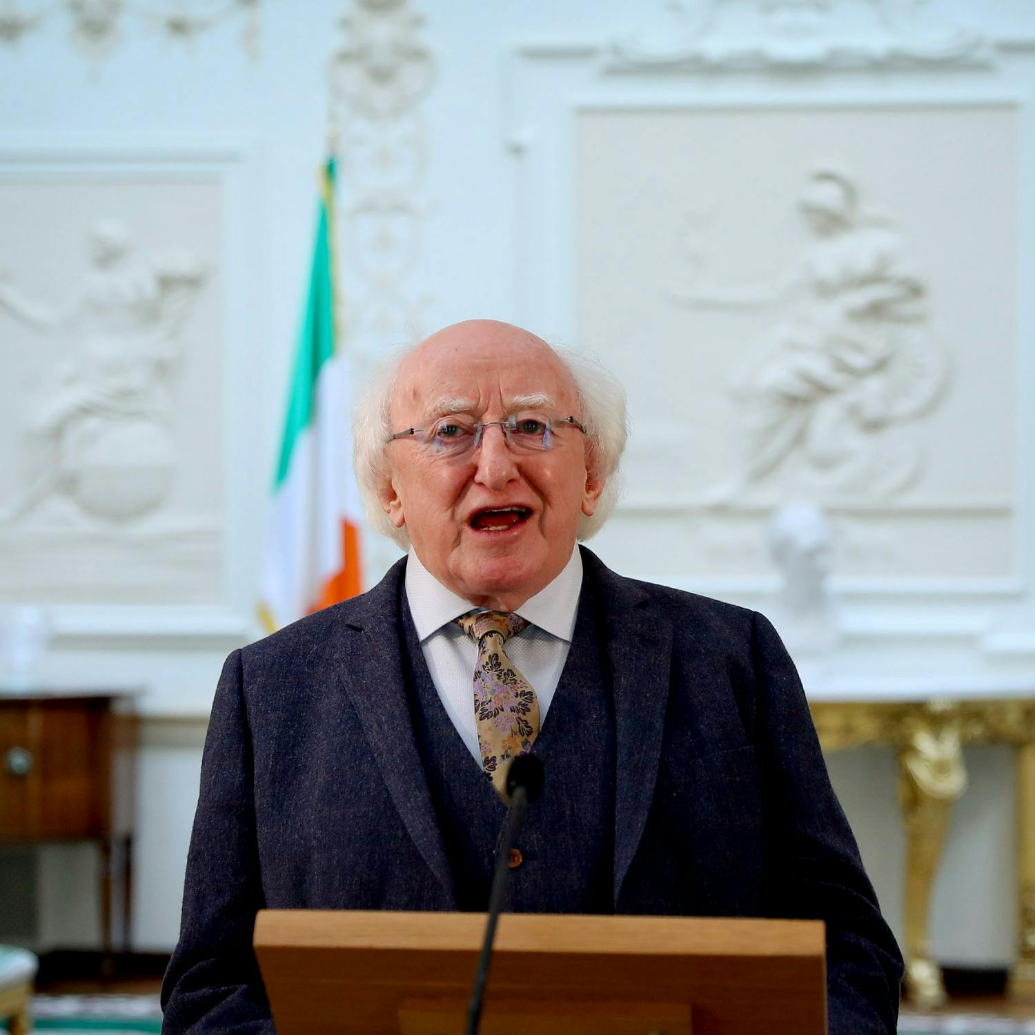 Who should be able to vote for Ireland’s President?