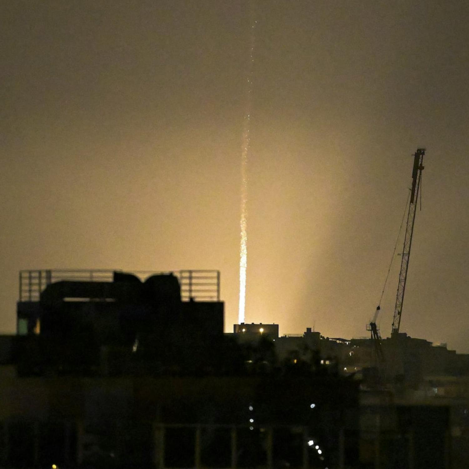 Israel kills top Iranian intelligence official - Iran responds with Tel Aviv attacks