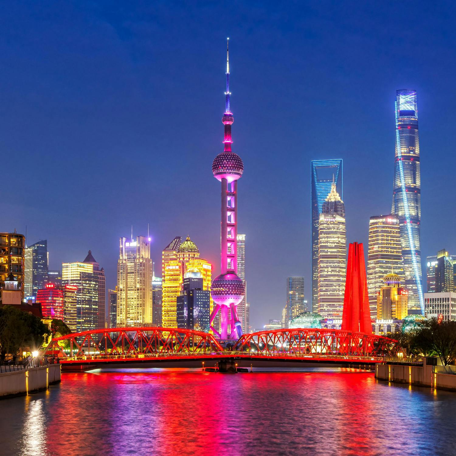 How is China outpacing the world across most critical innovation fields?