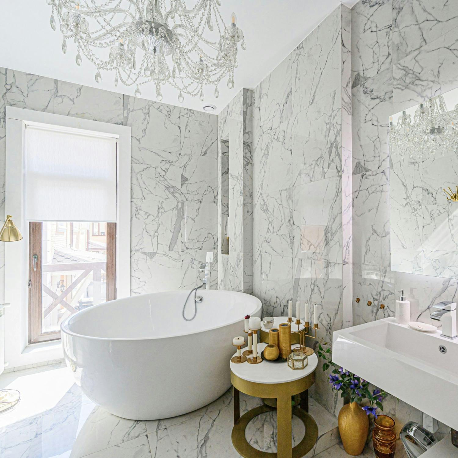 Glamourous bathrooms