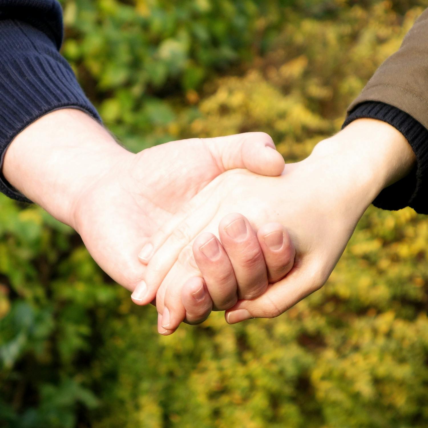 So You Think You’re an Adult: Boyfriend won’t hold hands in public So You Think You’re an Adult: Boyfriend won’t hold hands in public