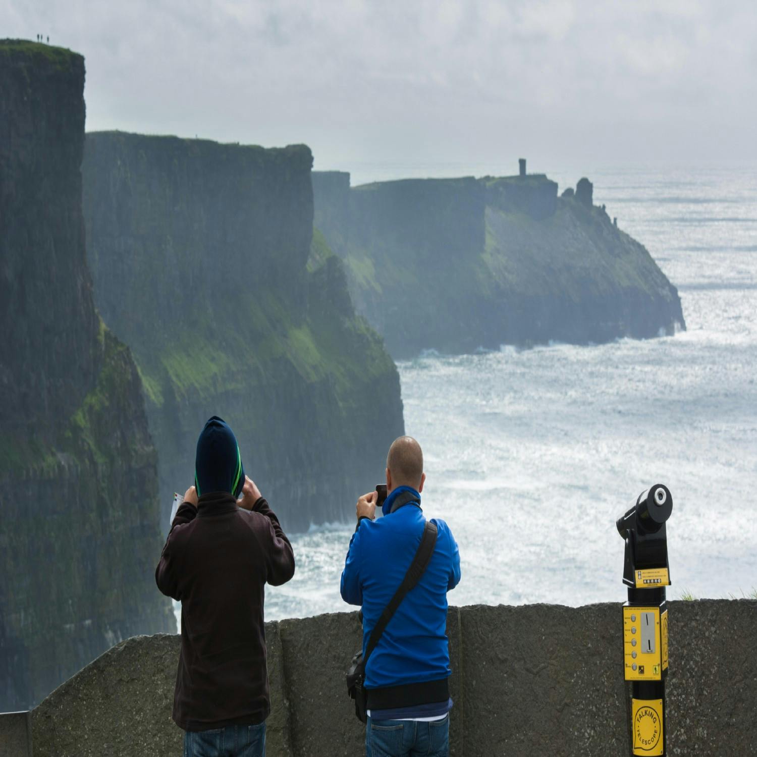 Visitor numbers to Ireland in June down by 2%