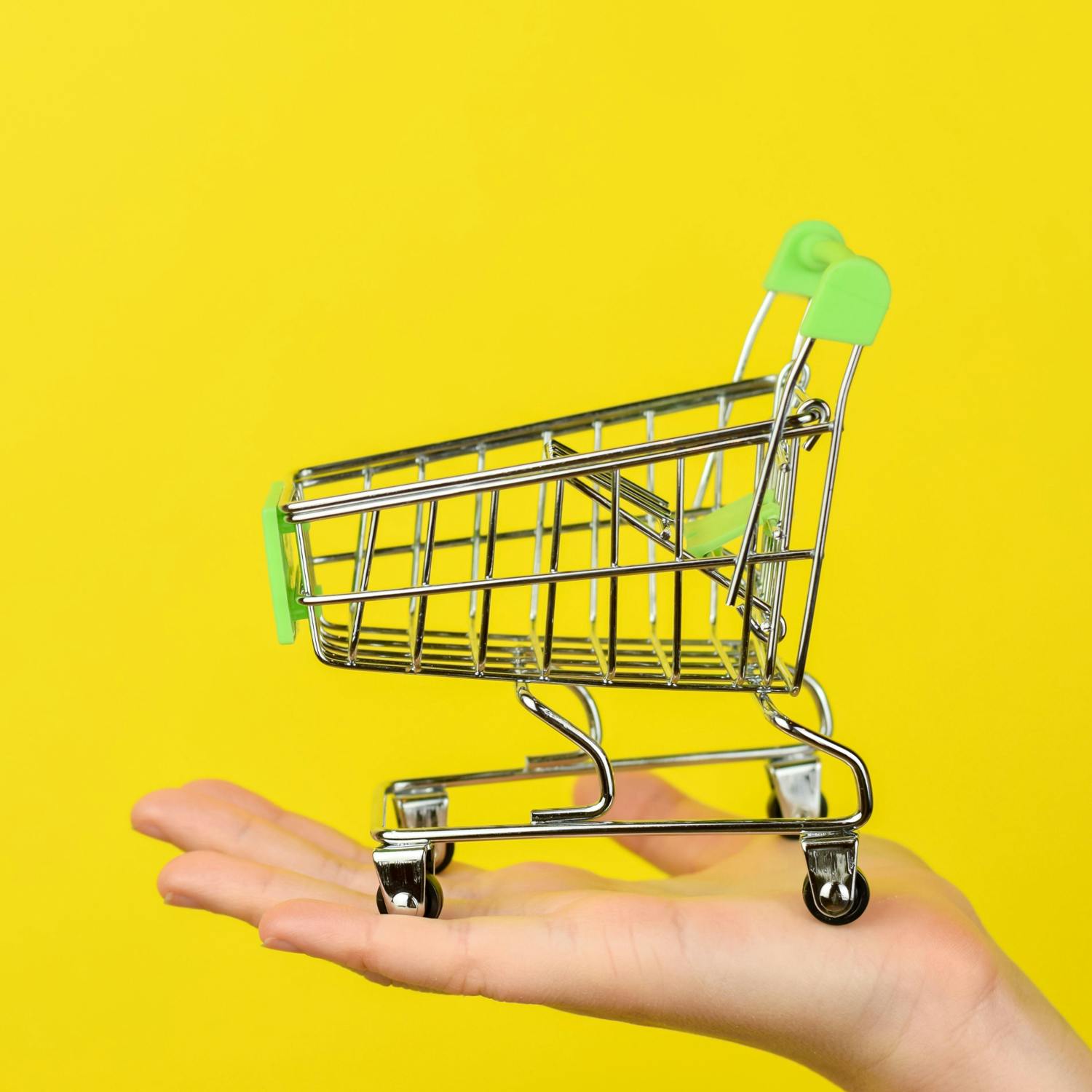 Should Ireland introduce a State-owned grocery service?