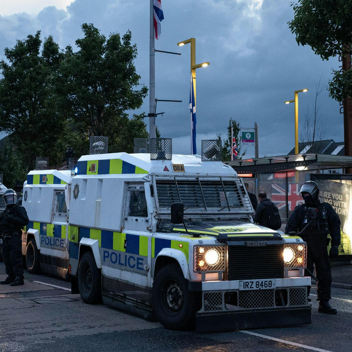 Belfast riots continue for second night - latest updates