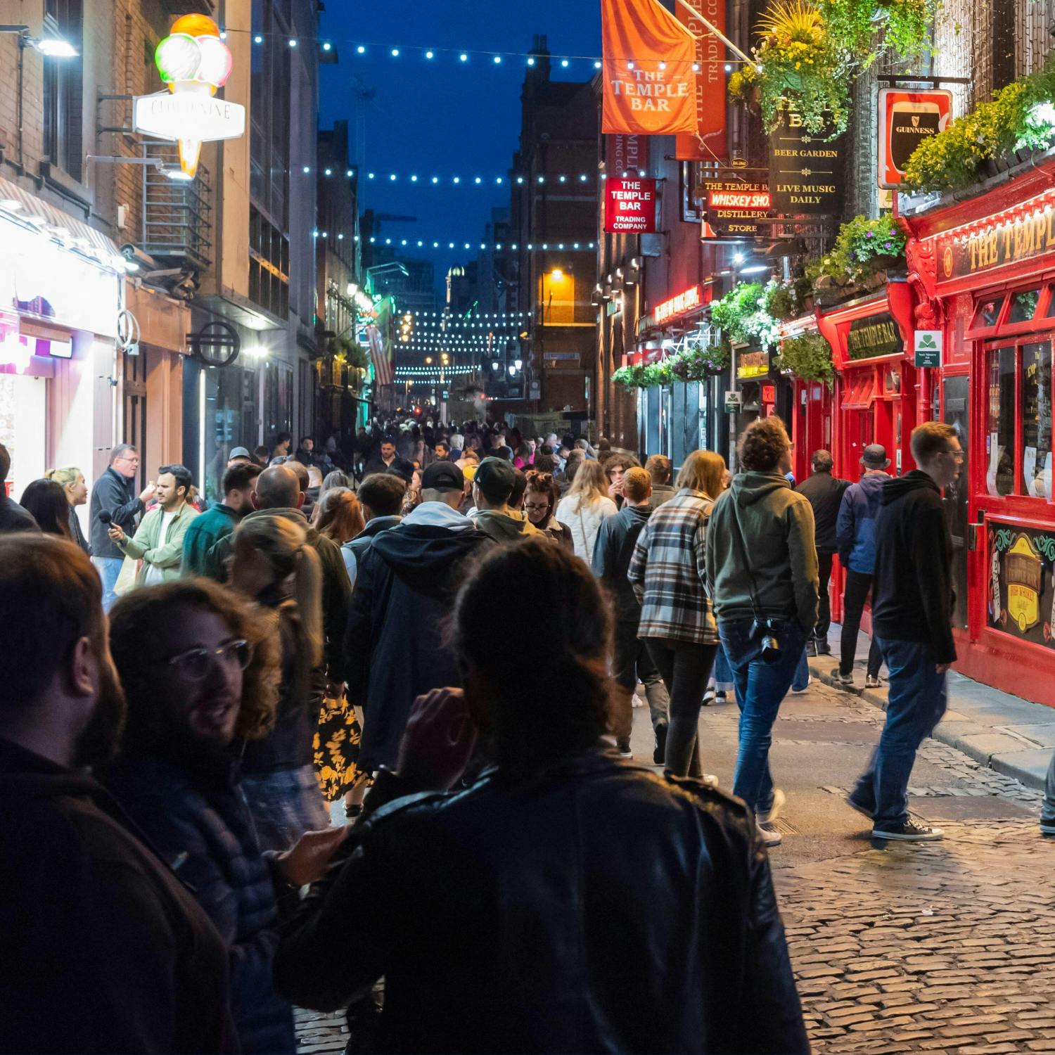 How young women in Ireland manage safety on a night out