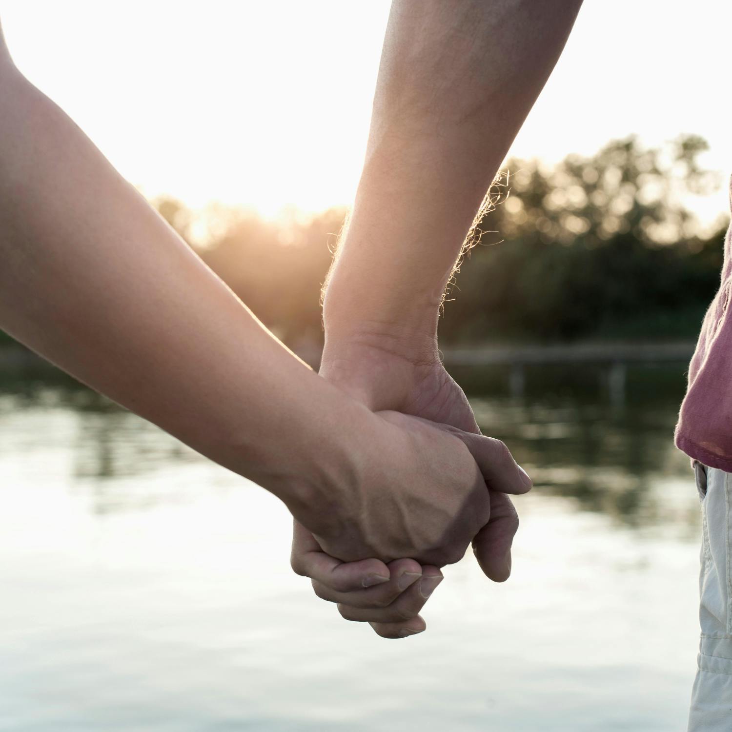 Do you hold hands in public? Do you hold hands in public?