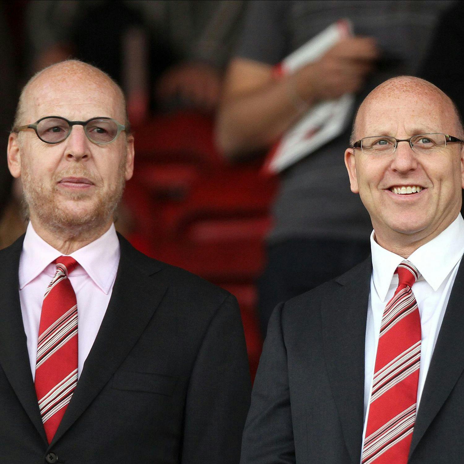 cover of episode 'It's time to go' - Glazer family prepares to sell Manchester United