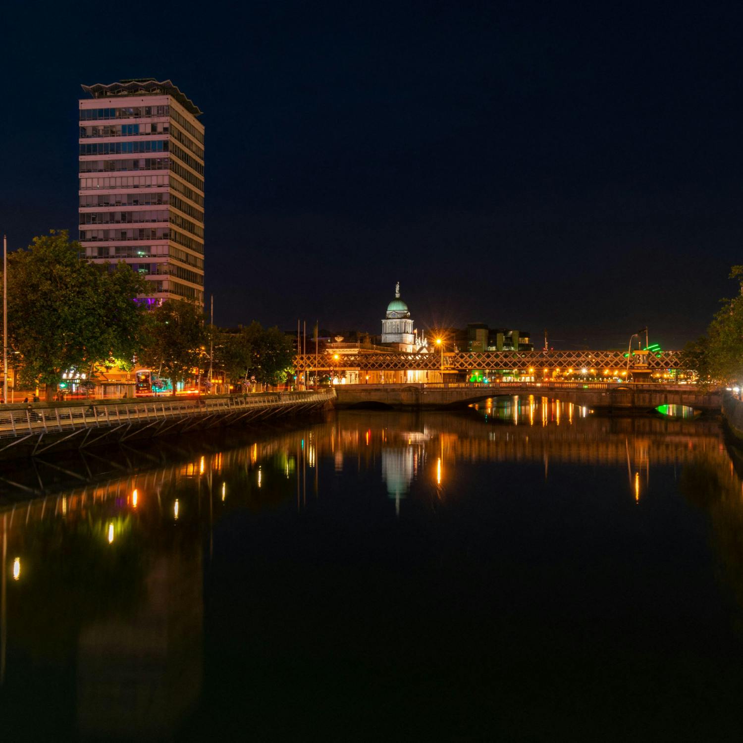 Short and long-term solutions to congestion in the greater Dublin area