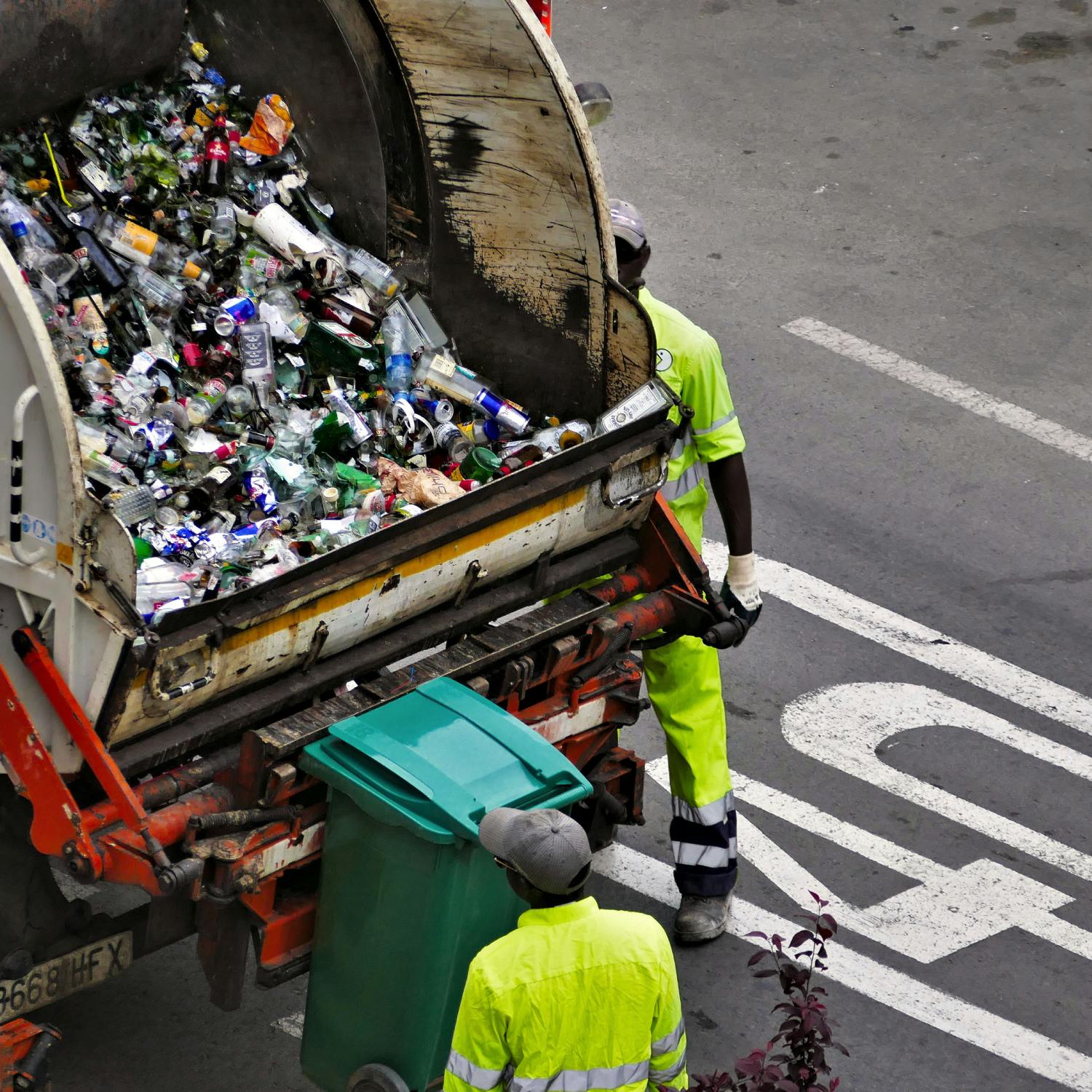 So You Think You’re an Adult: My friends don’t recycle! episode artwork